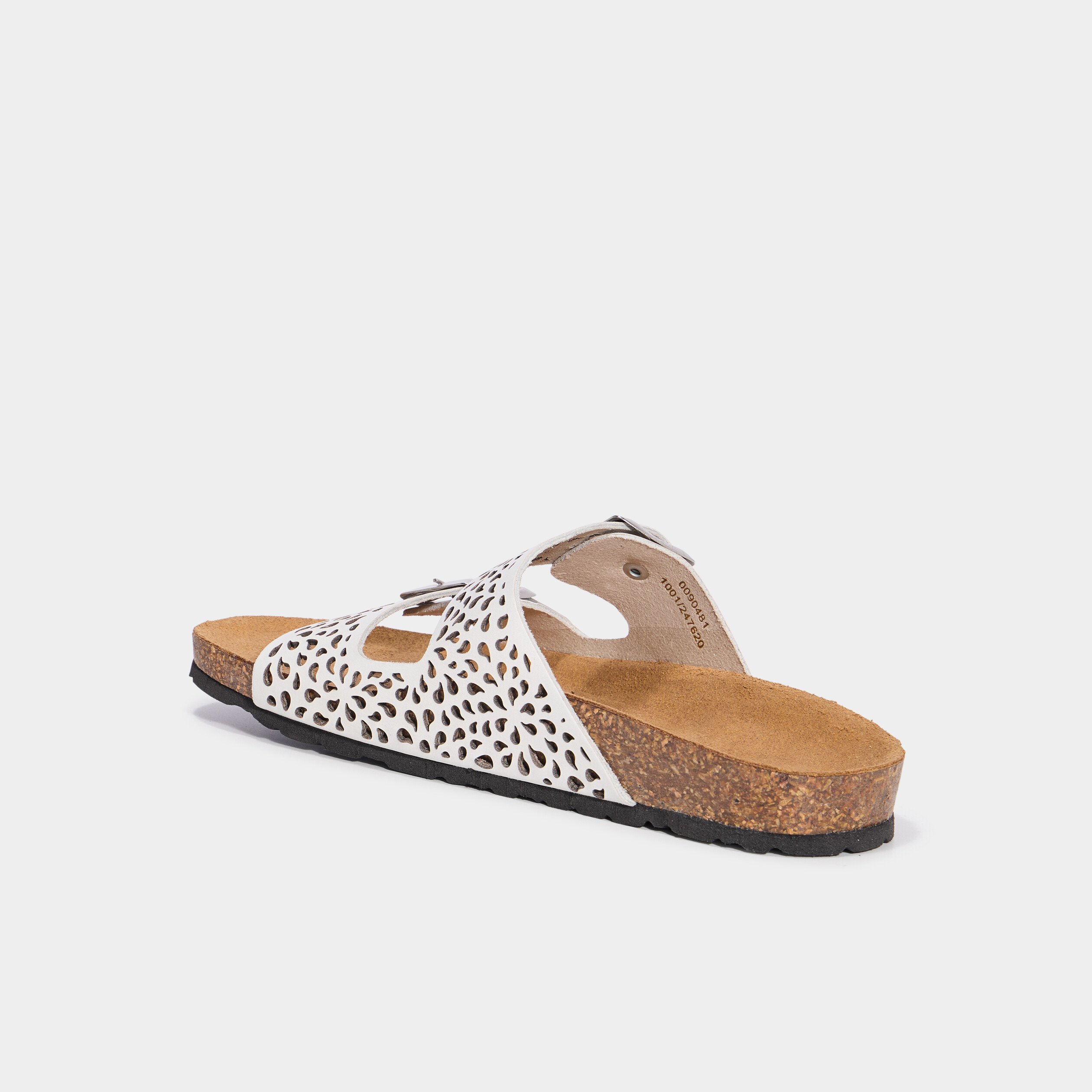 mules perforees en cuir blanc femme Mules perforées en cuir blanc femme