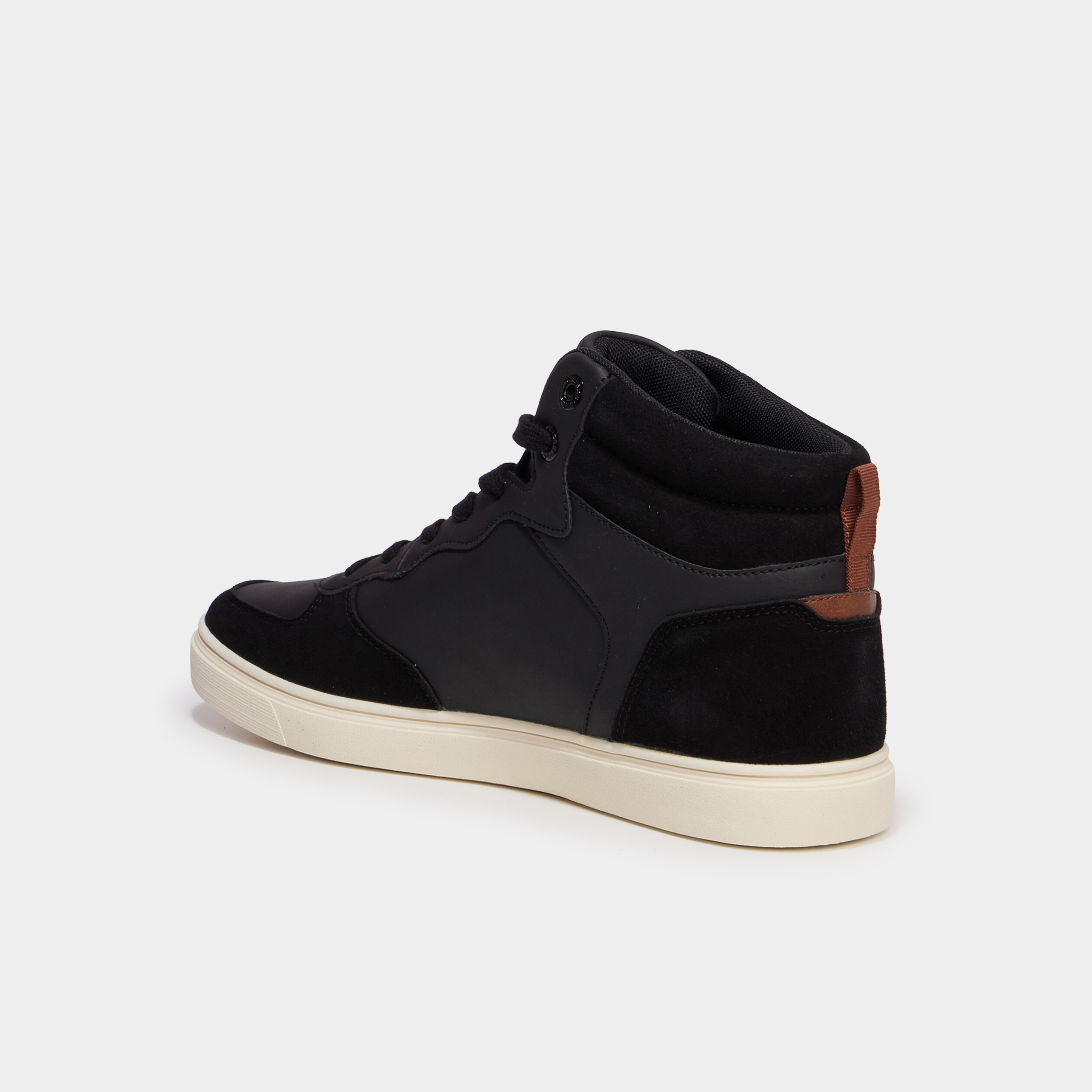 Baskets montantes &agrave; lacets noir homme