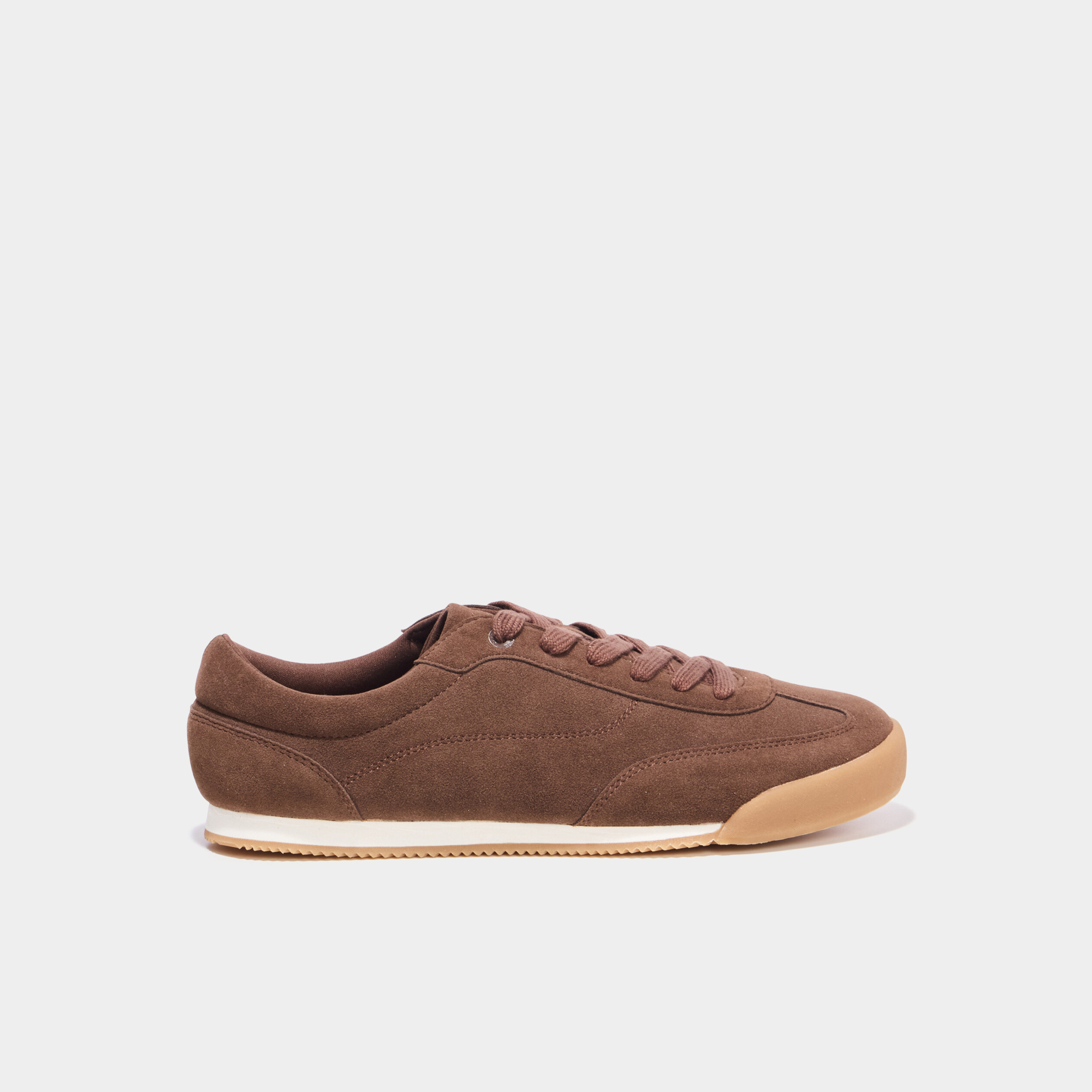 Tennis basses &agrave; lacets effet su&eacute;dine marron homme