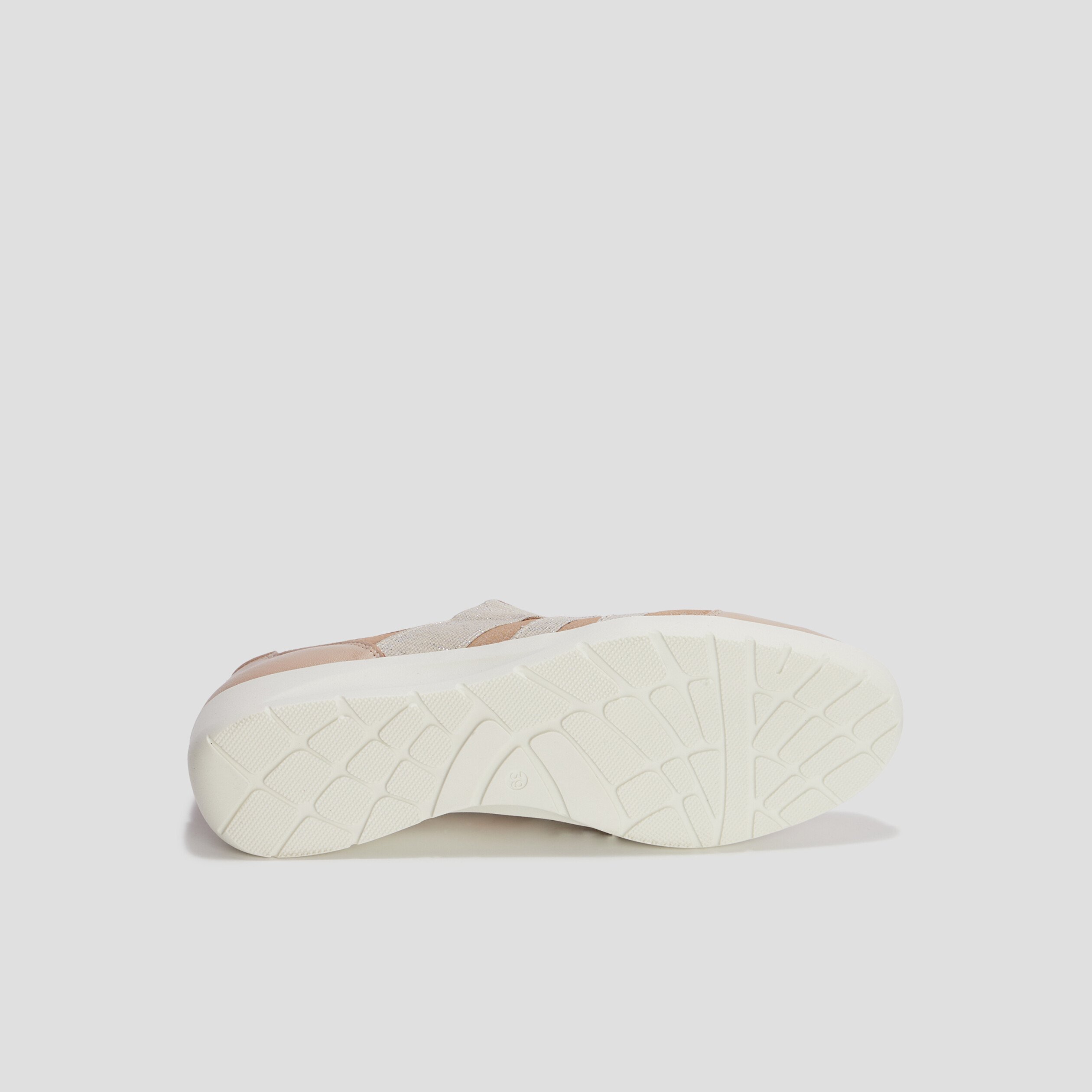 derbies zippees pied large sable femme Derbies zippées pied large sable femme