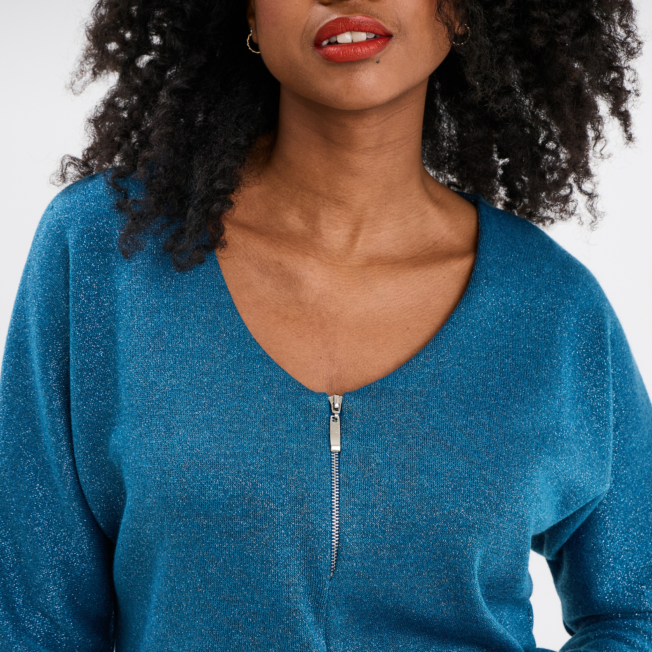 pull chauve souris col en v detail zippe bleu petrole femme Pull chauve-souris col en V détail zippé bleu pétrole femme