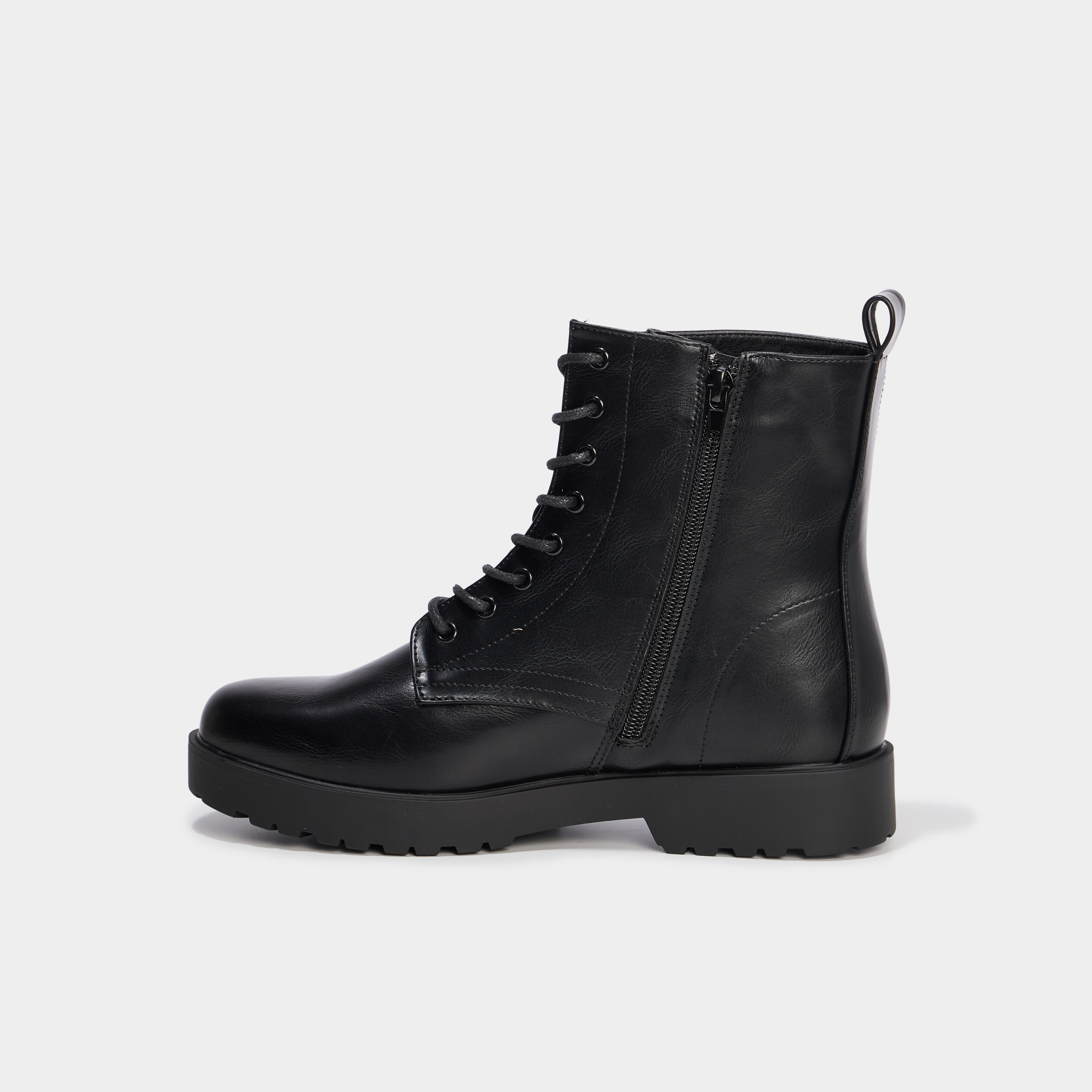 boots a lacets talons 2 cm noir femme Boots à lacets talons 2 cm noir femme