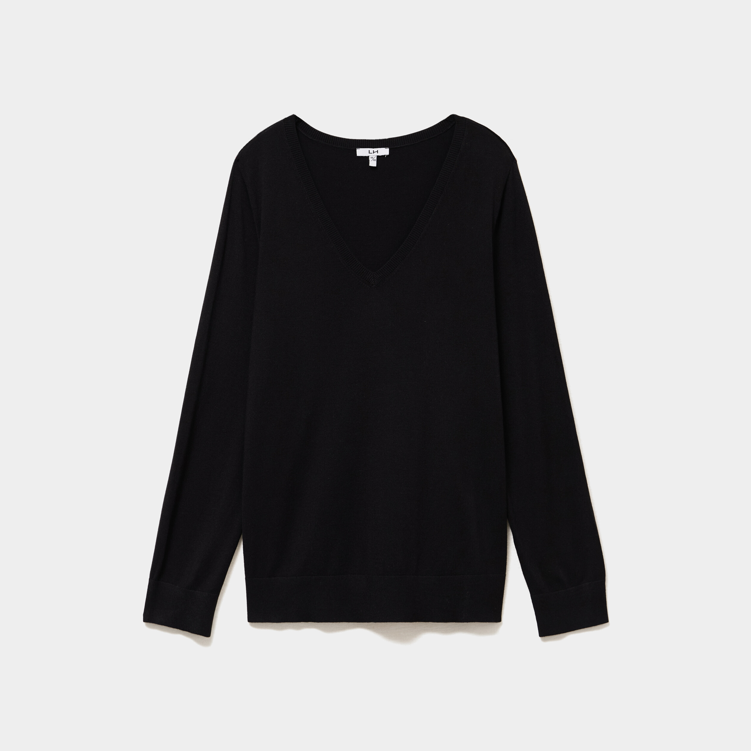 Pull fin col en V manches longues noir femme grande taille