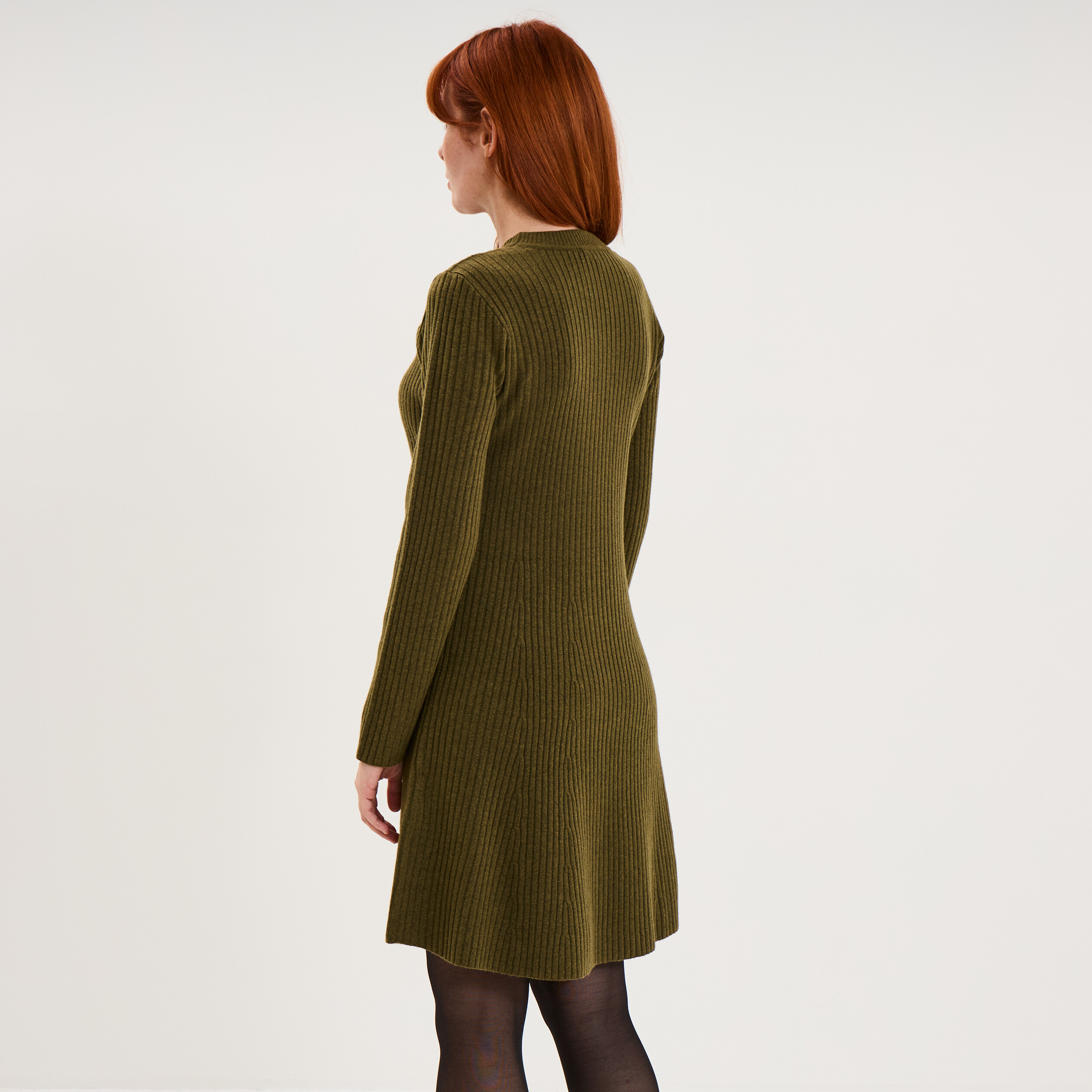 Robe tricot c&ocirc;tel&eacute;e manches longues vert kaki femme