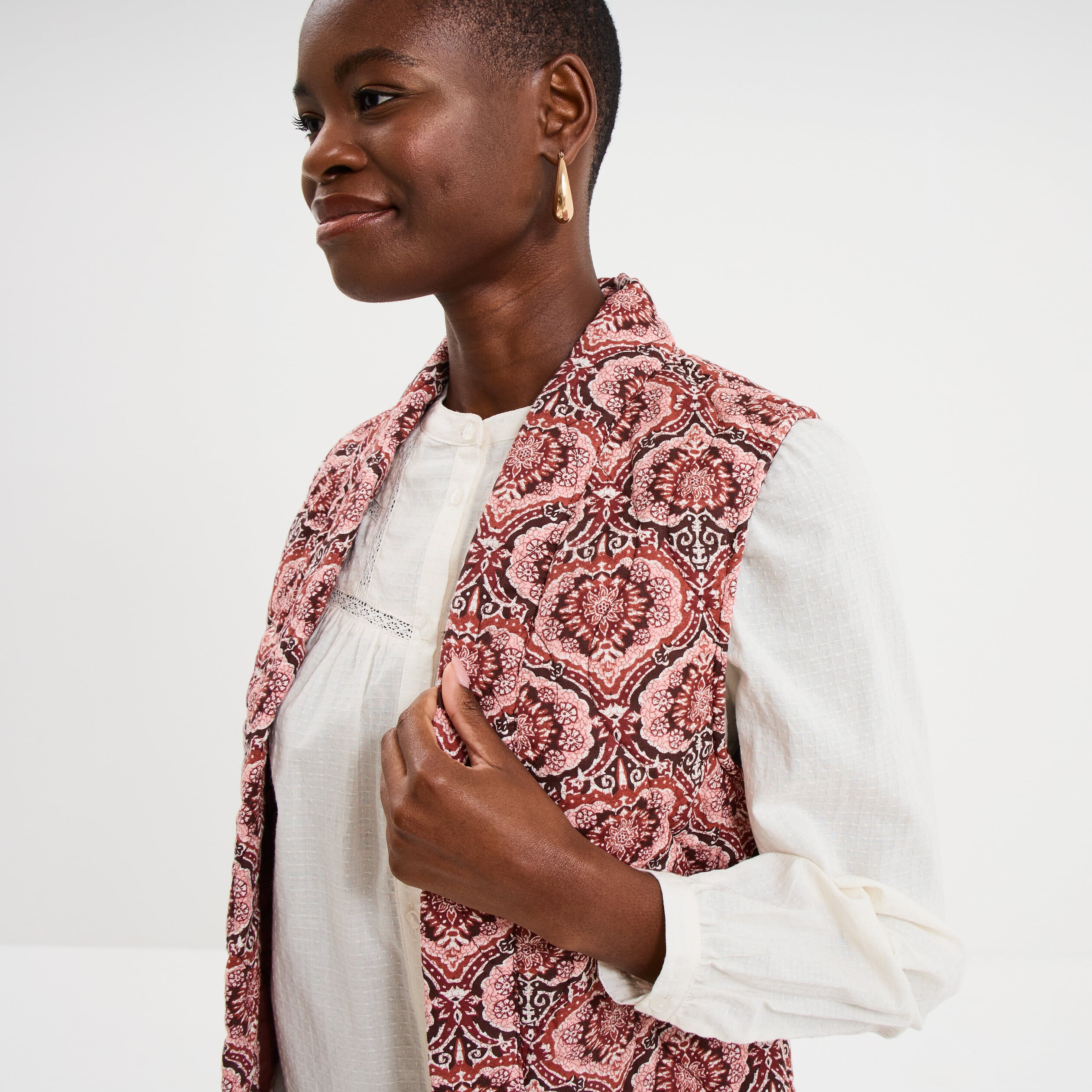 Veste sans manches matelass&eacute;e marron chocolat femme