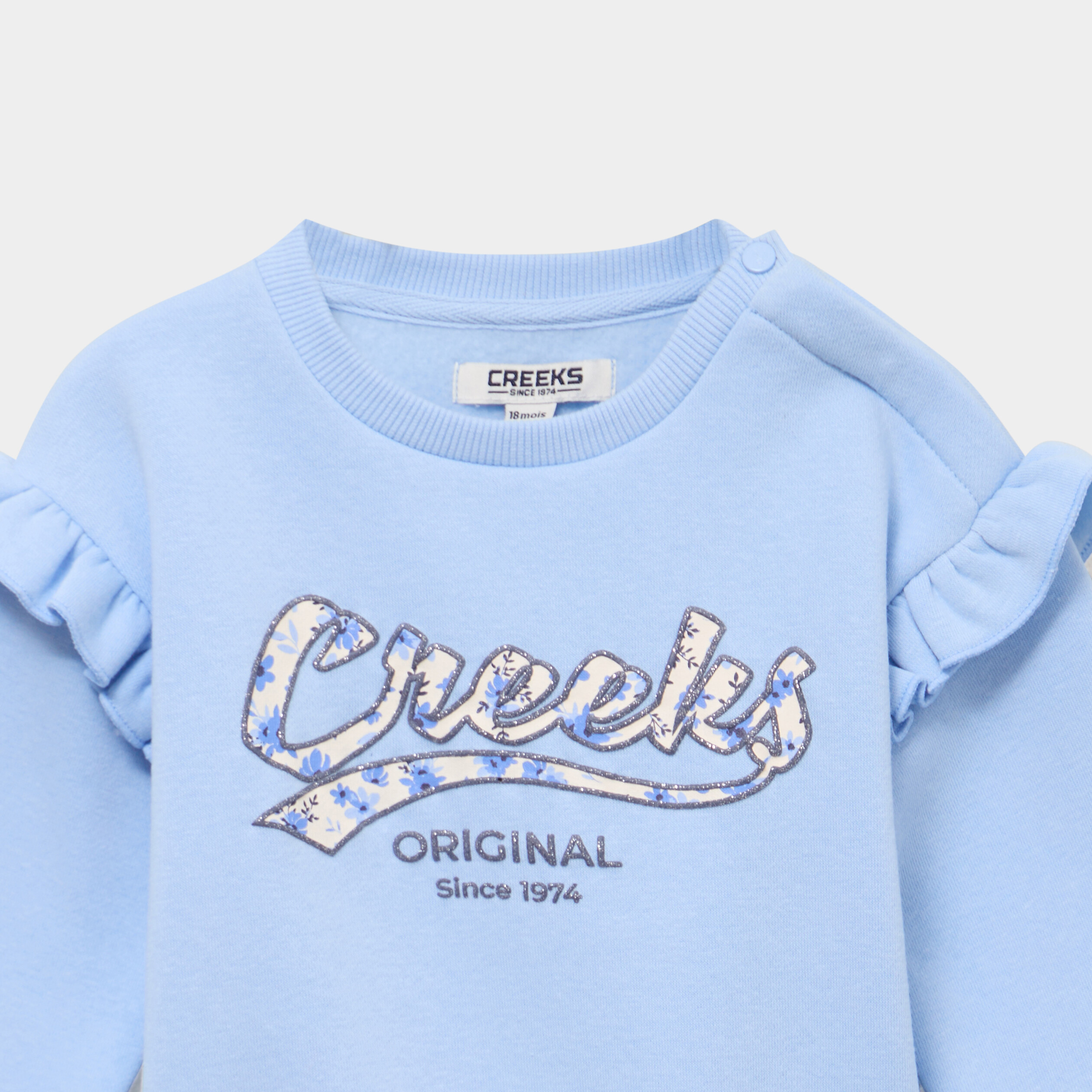 Sweat &eacute;paules &agrave; volants bleu gris b&eacute;b&eacute; fille