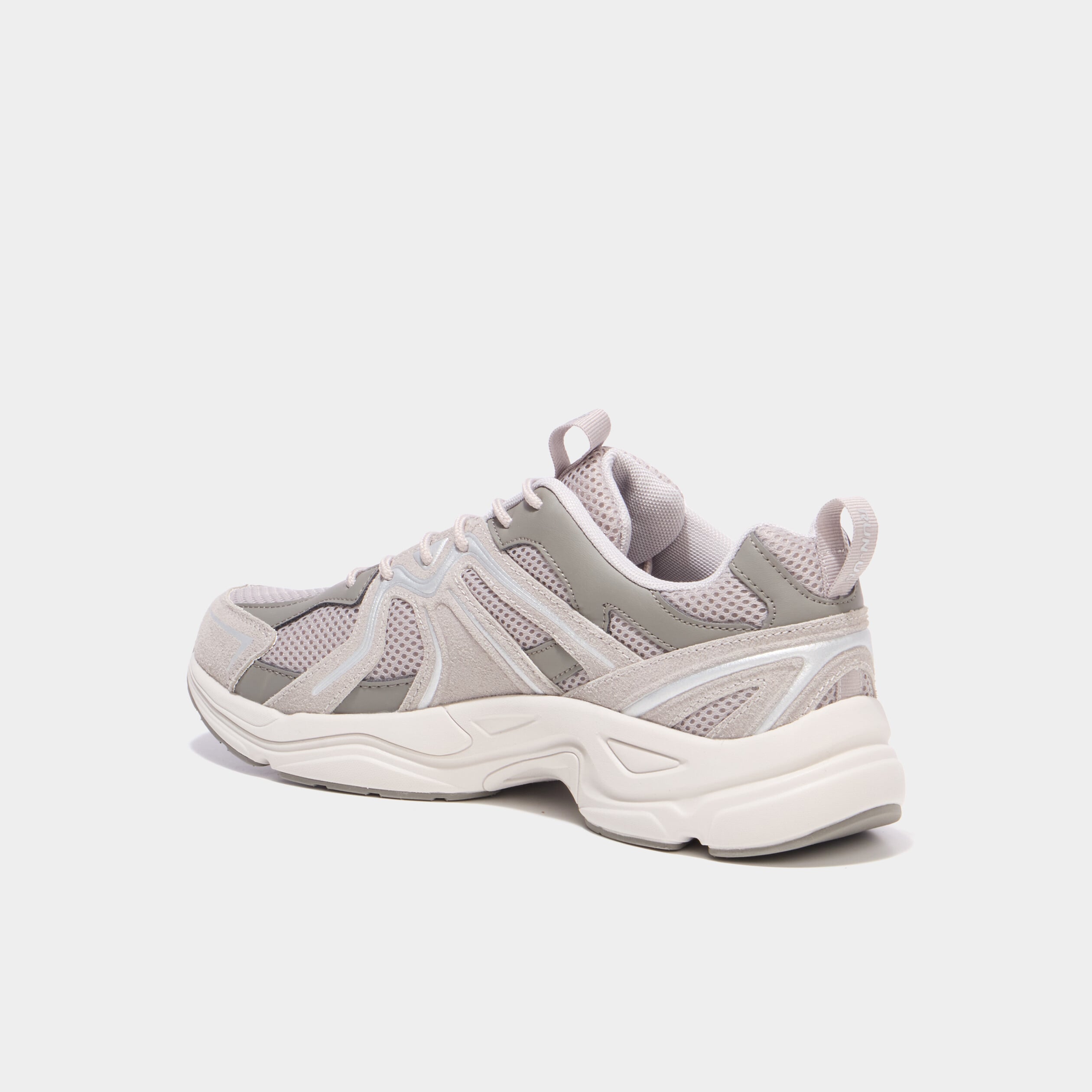 Baskets running &agrave; lacets gris argent homme