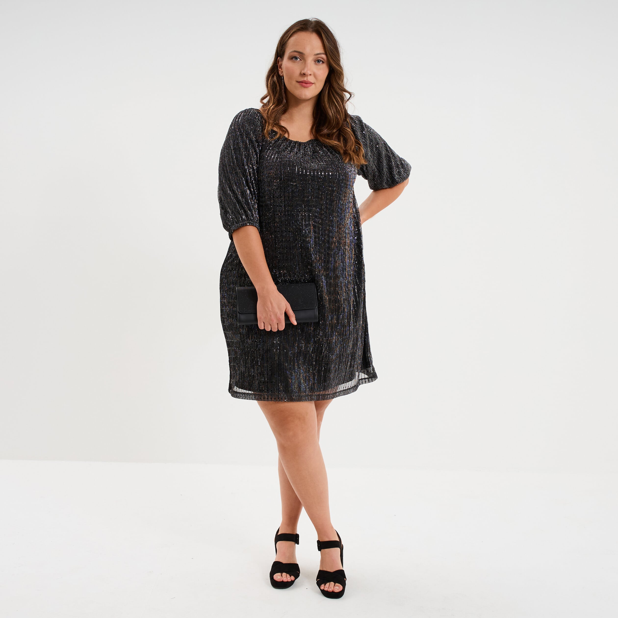 Robe &agrave; strass et manches 3/4 noir femme grande taille