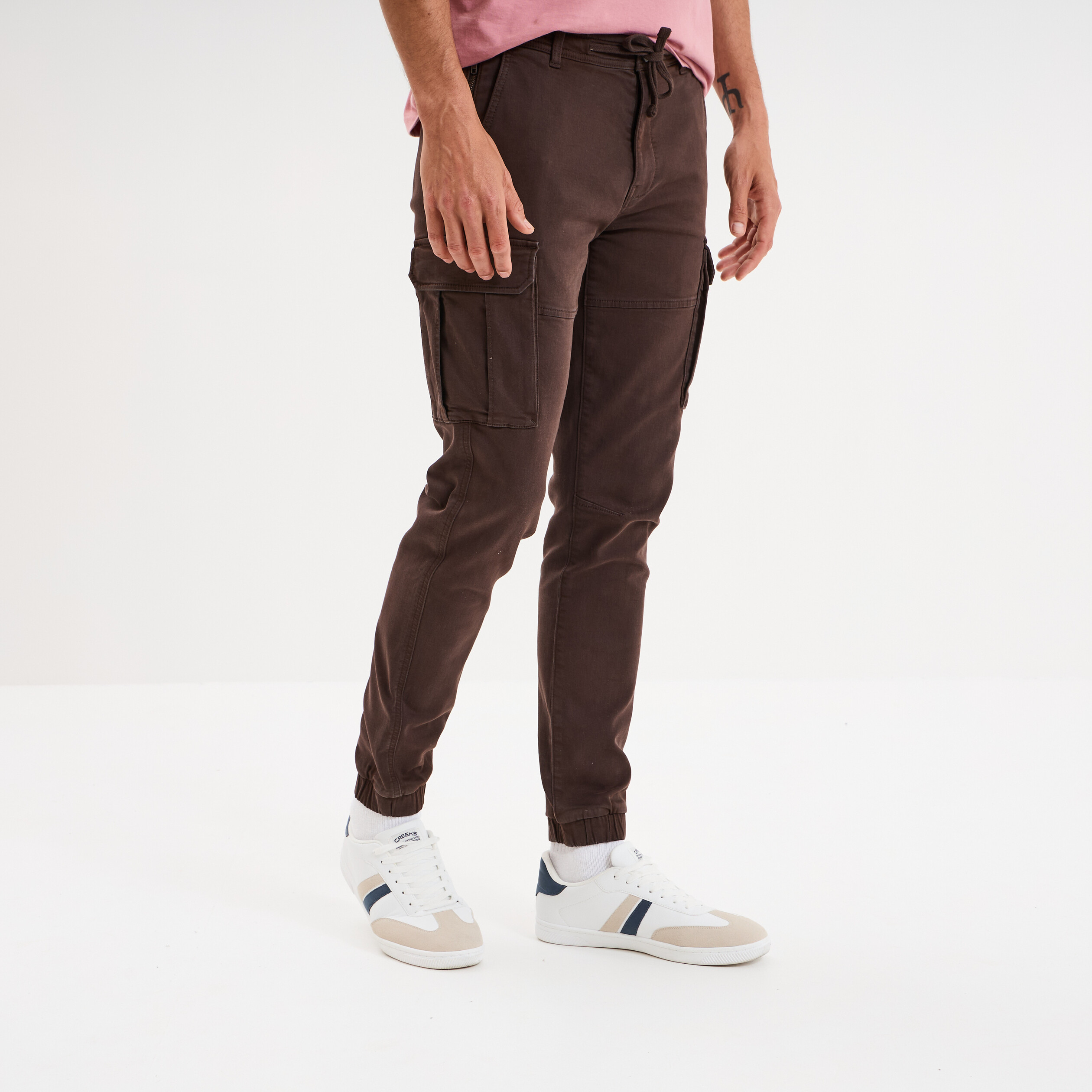 pantalon cargo slim a coulisse marron fonce homme Pantalon cargo slim à coulisse marron foncé homme