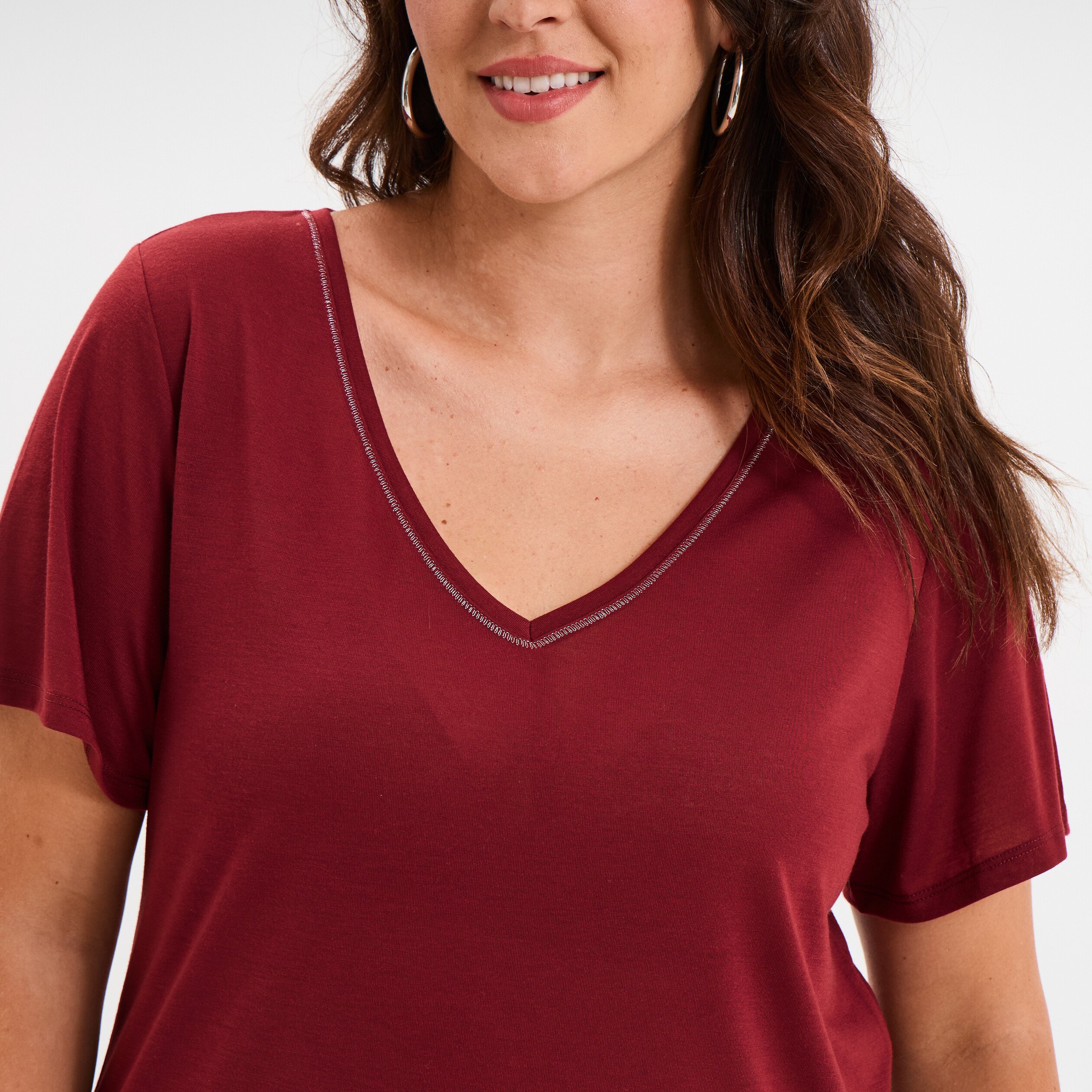 t shirt manches courtes col v bordeaux femmegt T-shirt manches courtes col V bordeaux femme grande taille