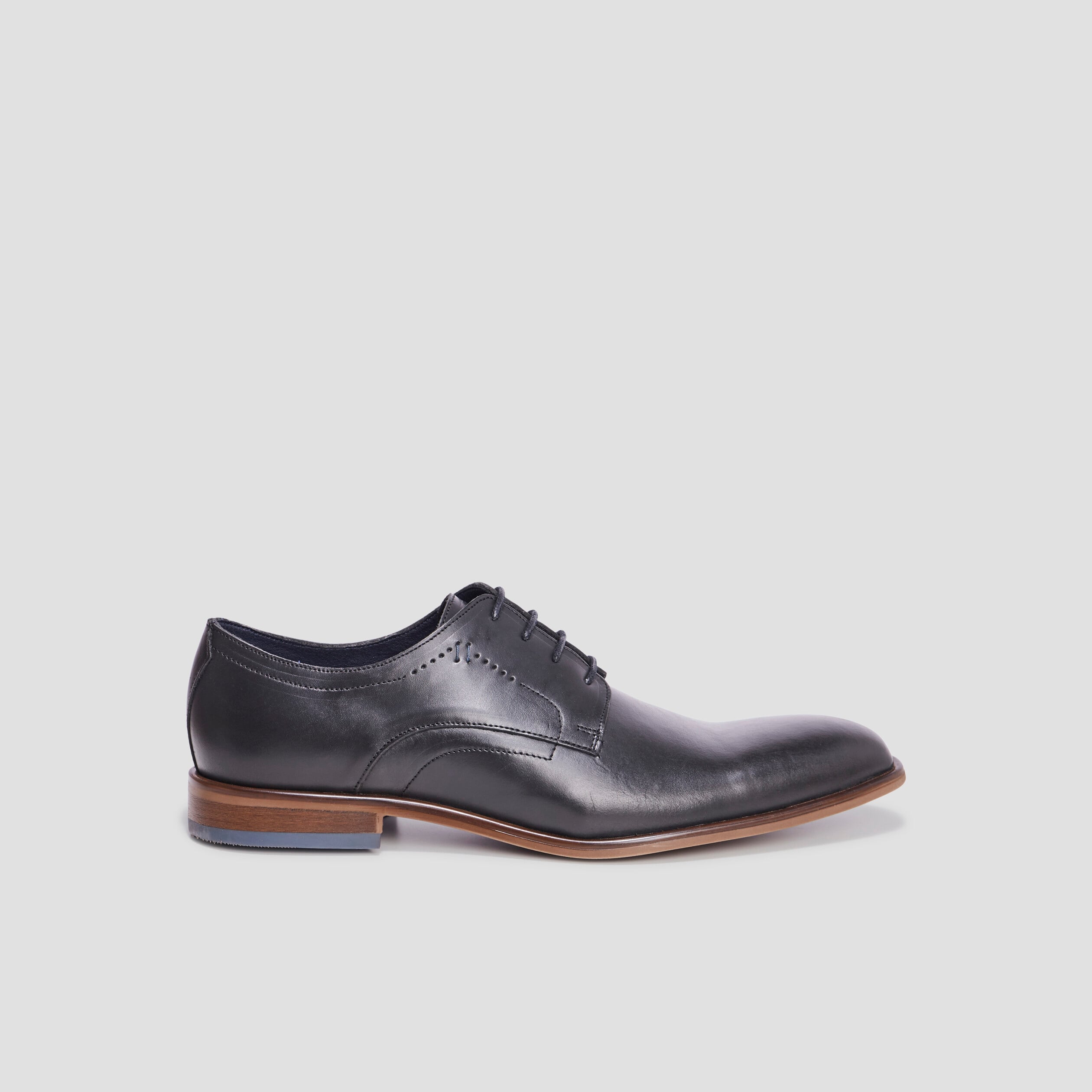 Derbies &agrave; lacets en cuir lisse noir homme