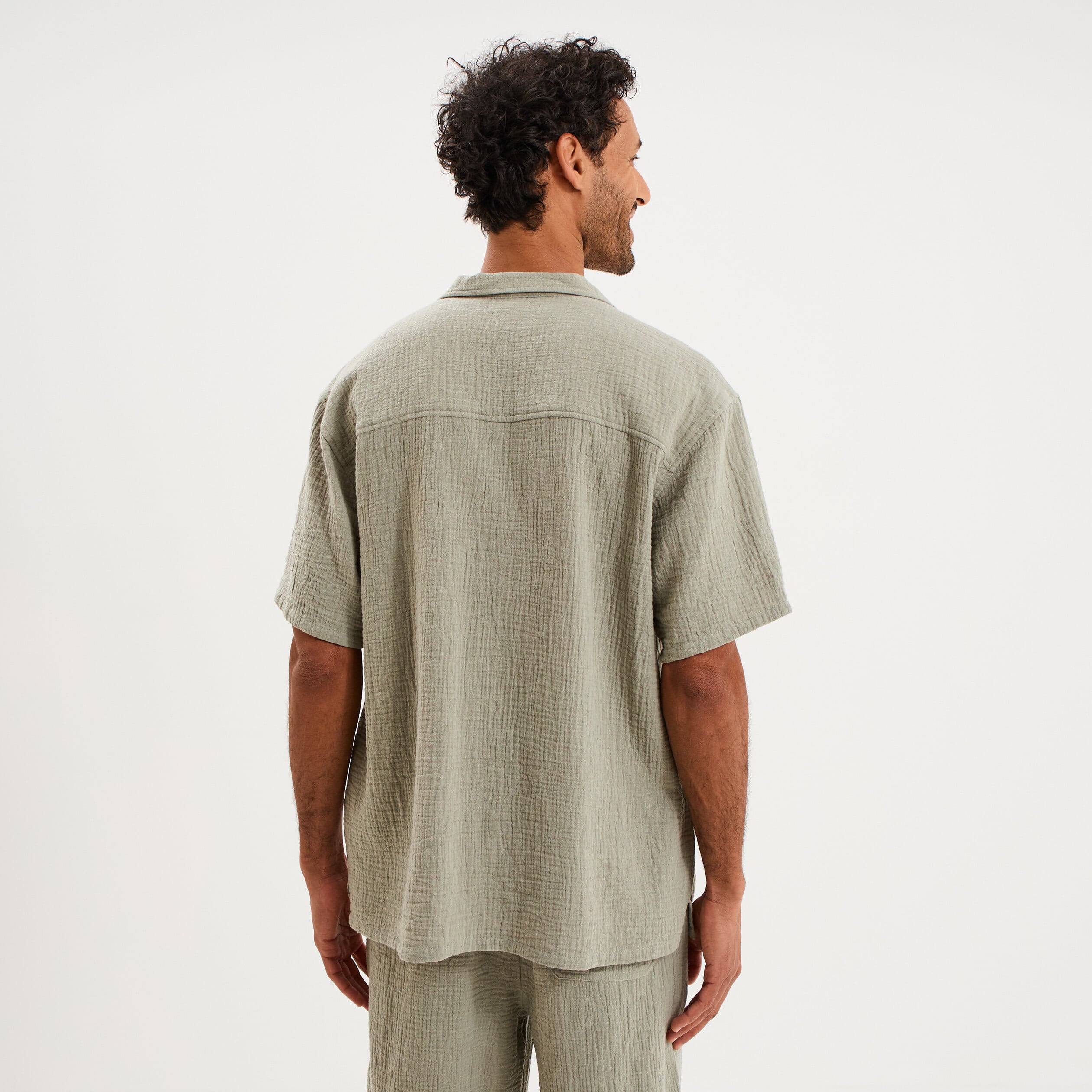 Chemise gaze de coton manches courtes vert clair homme