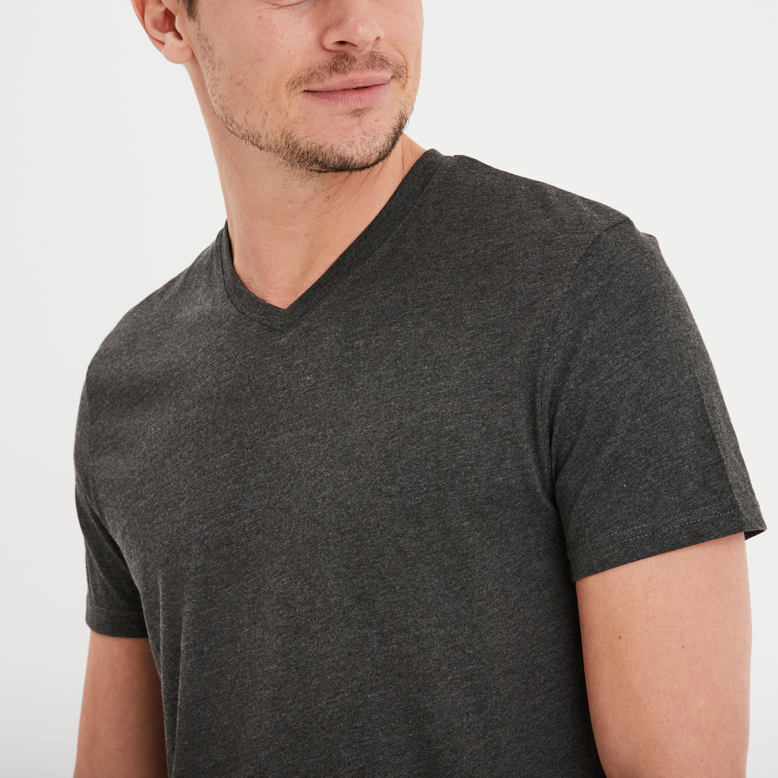 T-shirt droit col V gris foncé homme