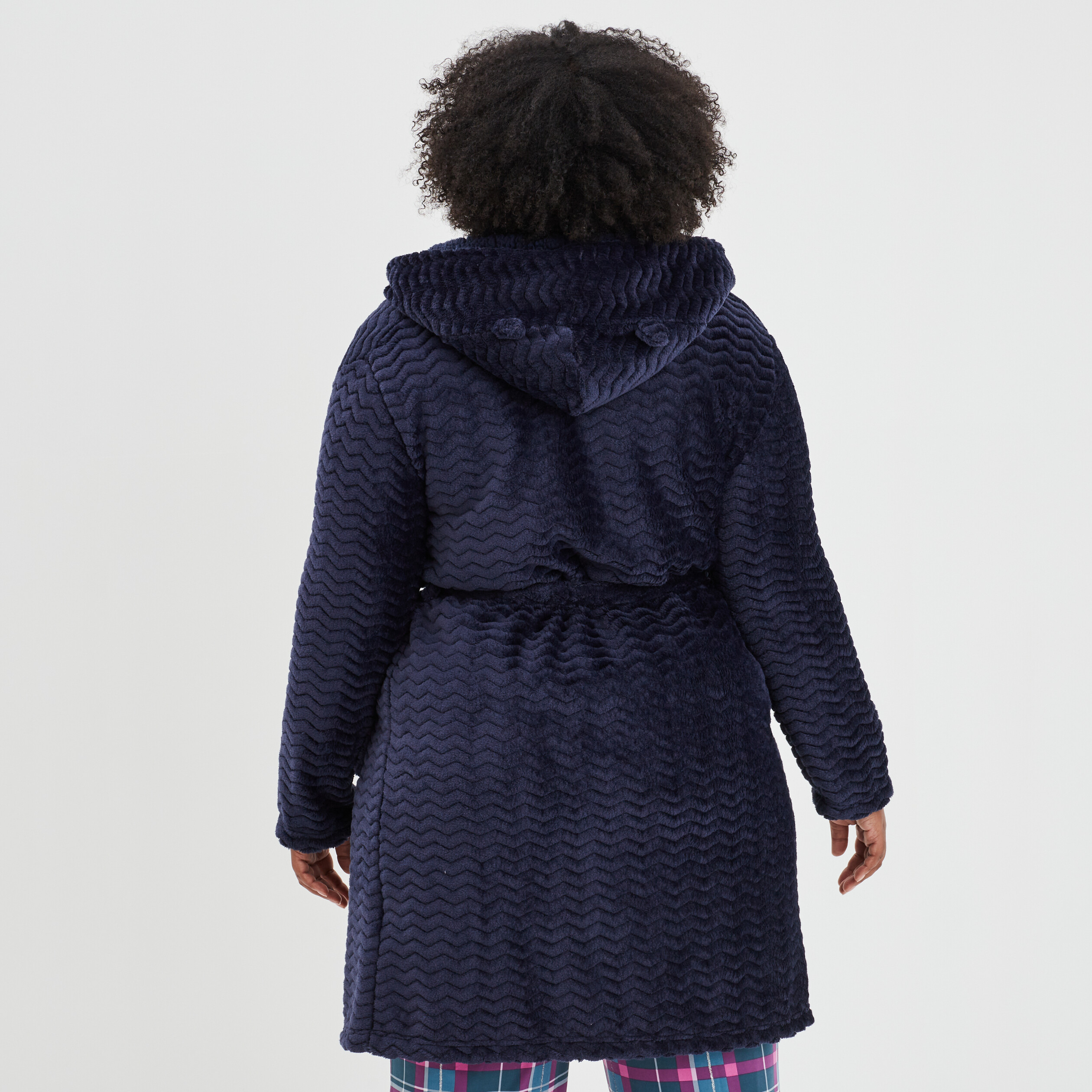 peignoir velours fils metallises bleu marine femmegt Peignoir velours fils métallisés bleu marine femme grande taille