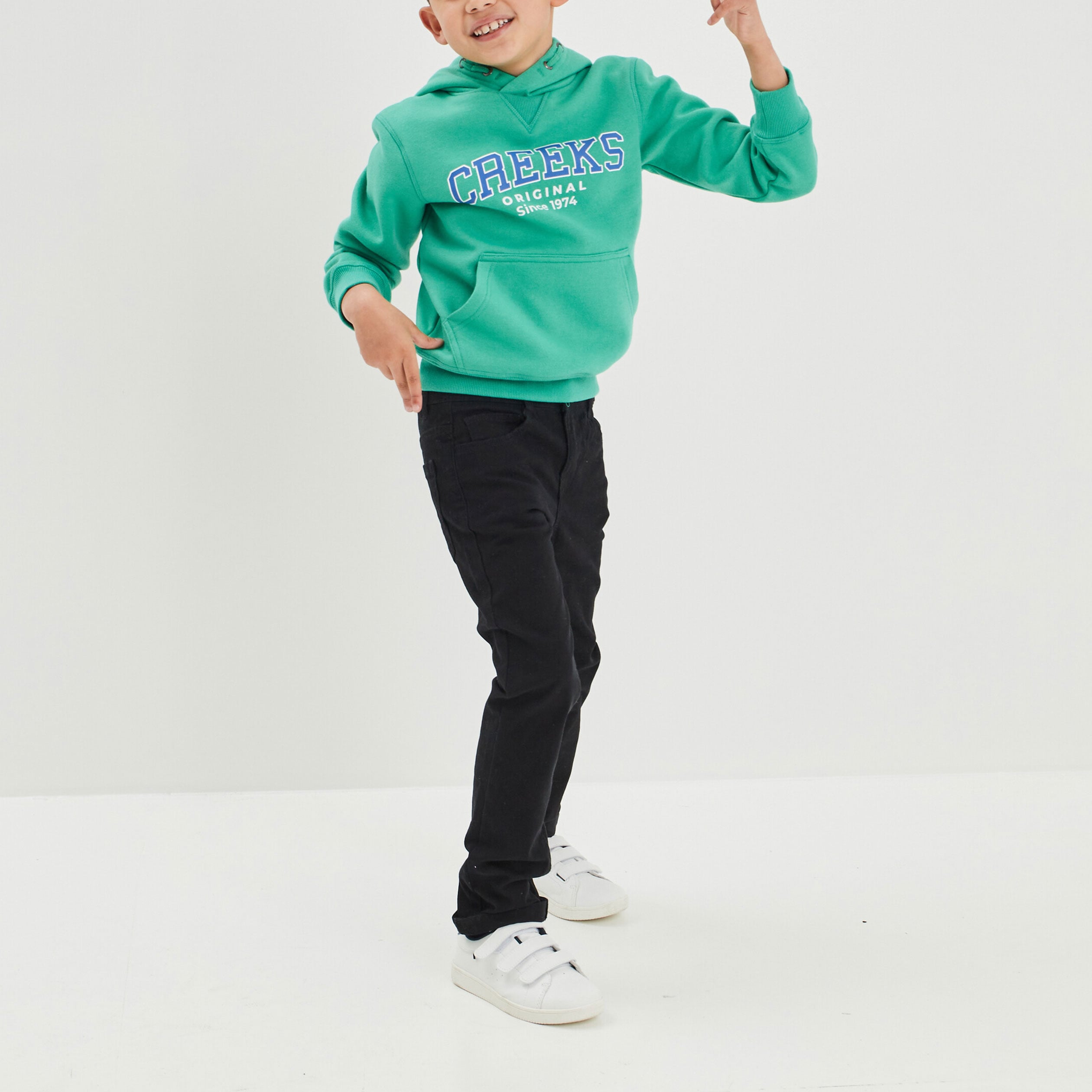 Pantalon regular avec poches noir gar&ccedil;on