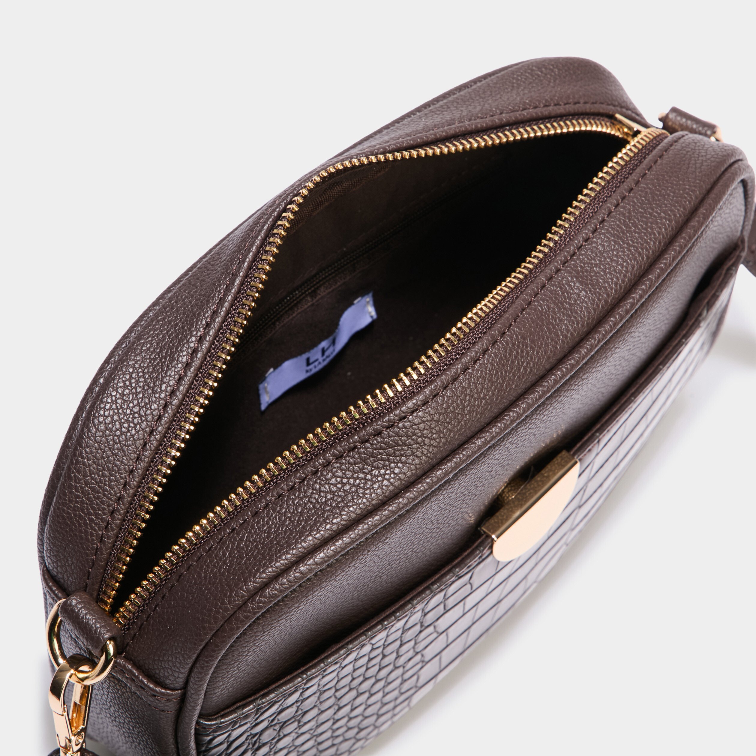 sac avec 2 bandoulieres marron fonce femme Sac avec 2 bandoulières marron foncé femme