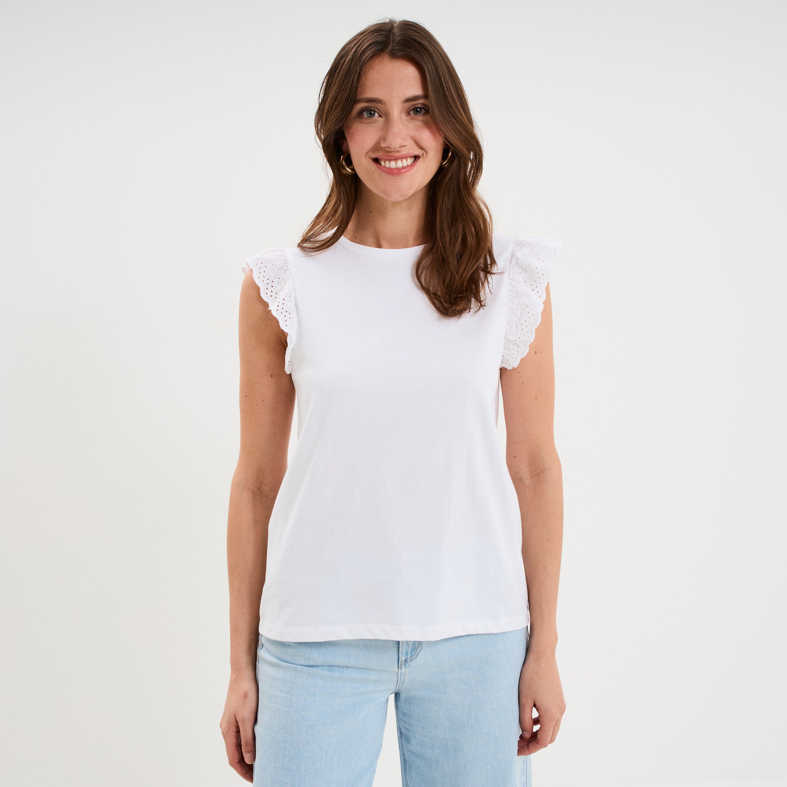 D&eacute;bardeur volants broderie anglaise blanc femme