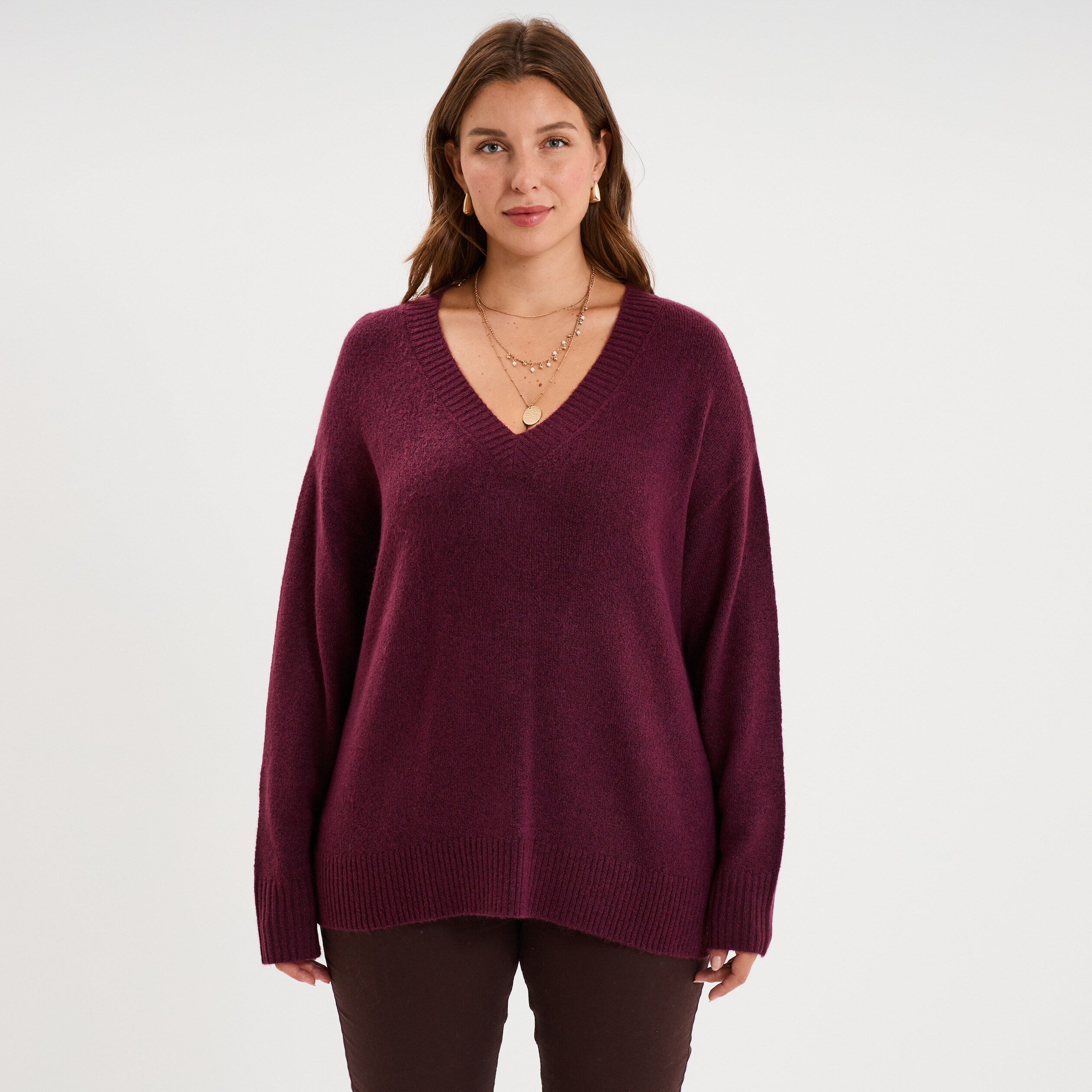 Pull droit col en V manches longues prune femme grande taille