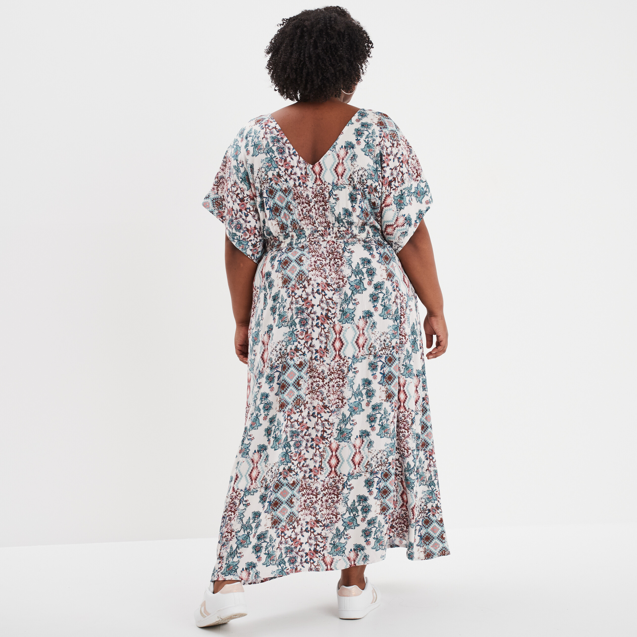 robe longue col en v fluide ecru femmegt Robe longue col en V fluide ecru femme grande taille