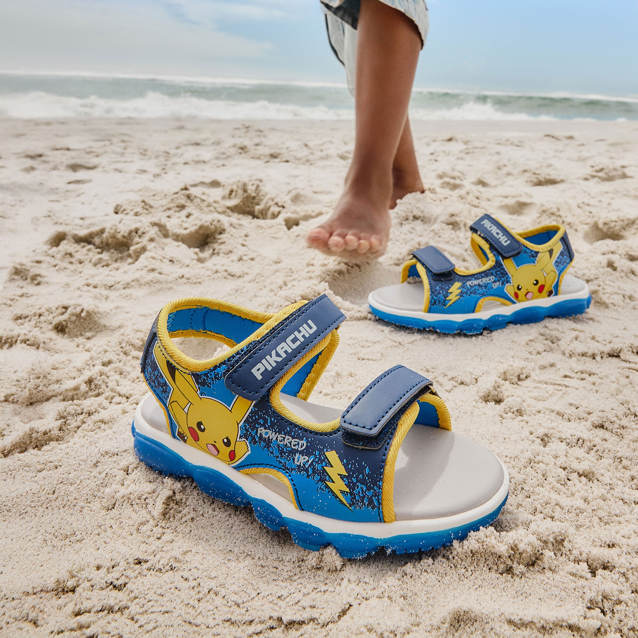 Sandales semelles lumineuses Pok&eacute;mon multicolore gar&ccedil;on