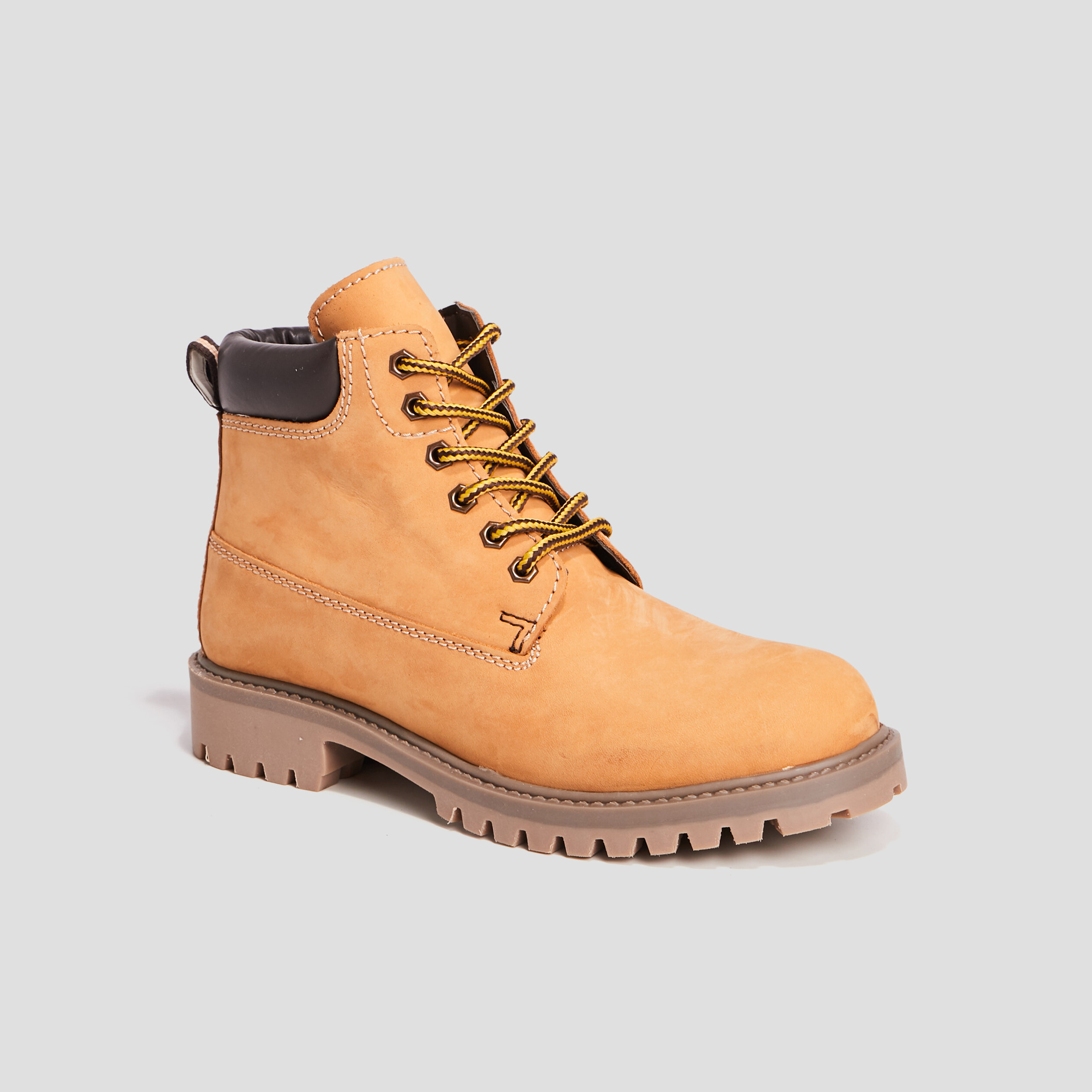 bottines fourrees en cuir camel garcon Bottines fourrées en cuir camel garçon