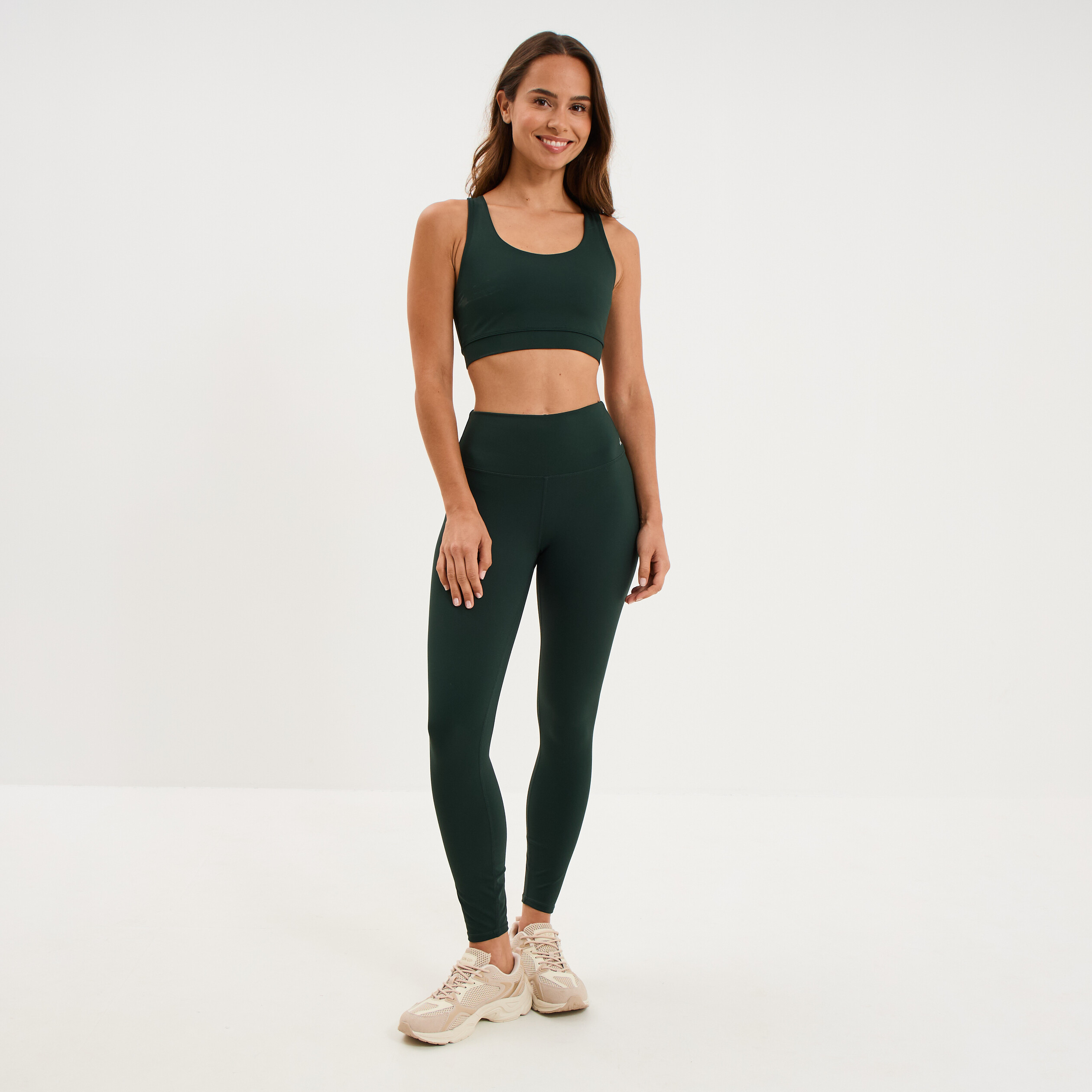 Brassi&egrave;re de sport dos nageur vert fonc&eacute; femme