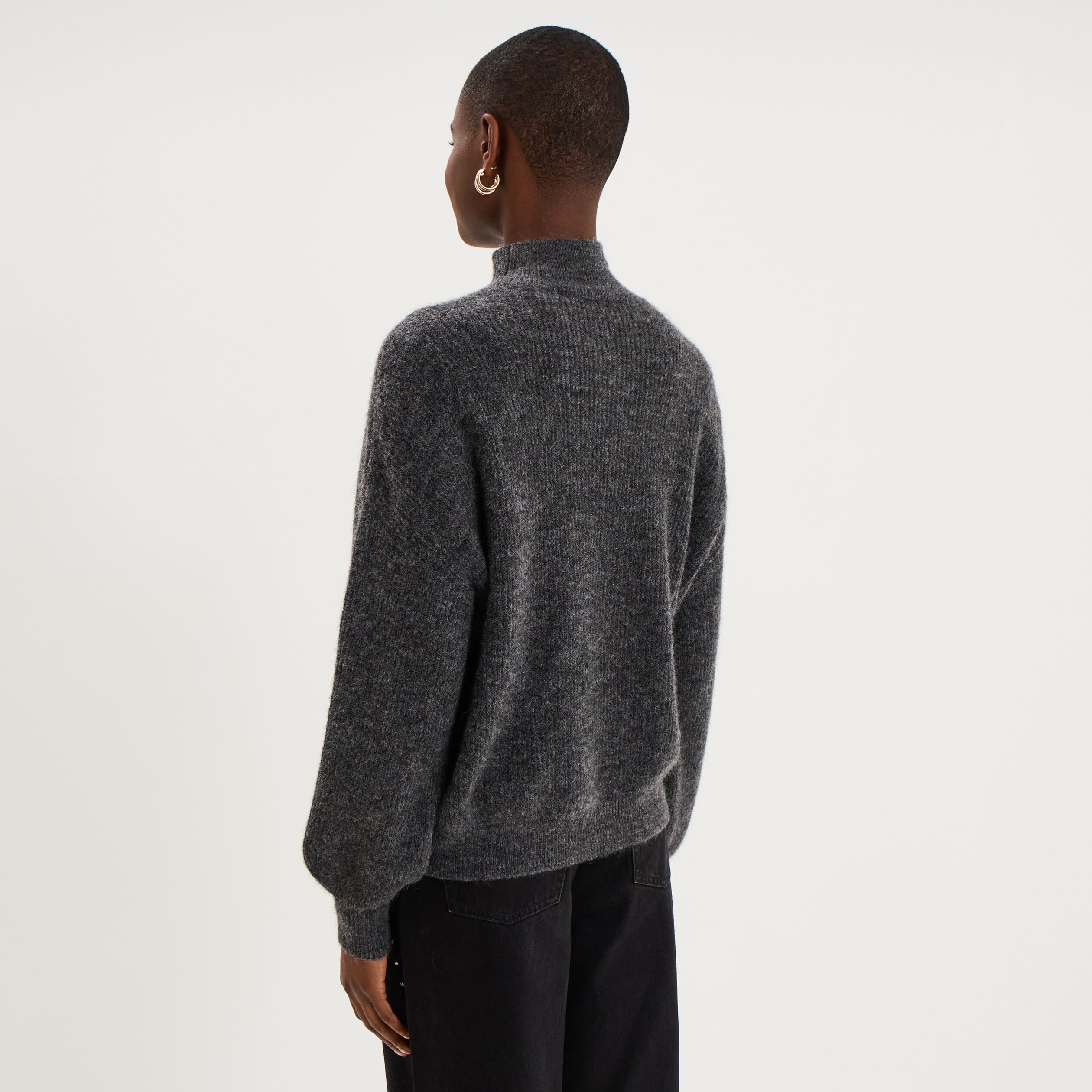 Pull col montant manches longues amples gris fonc&eacute; femme