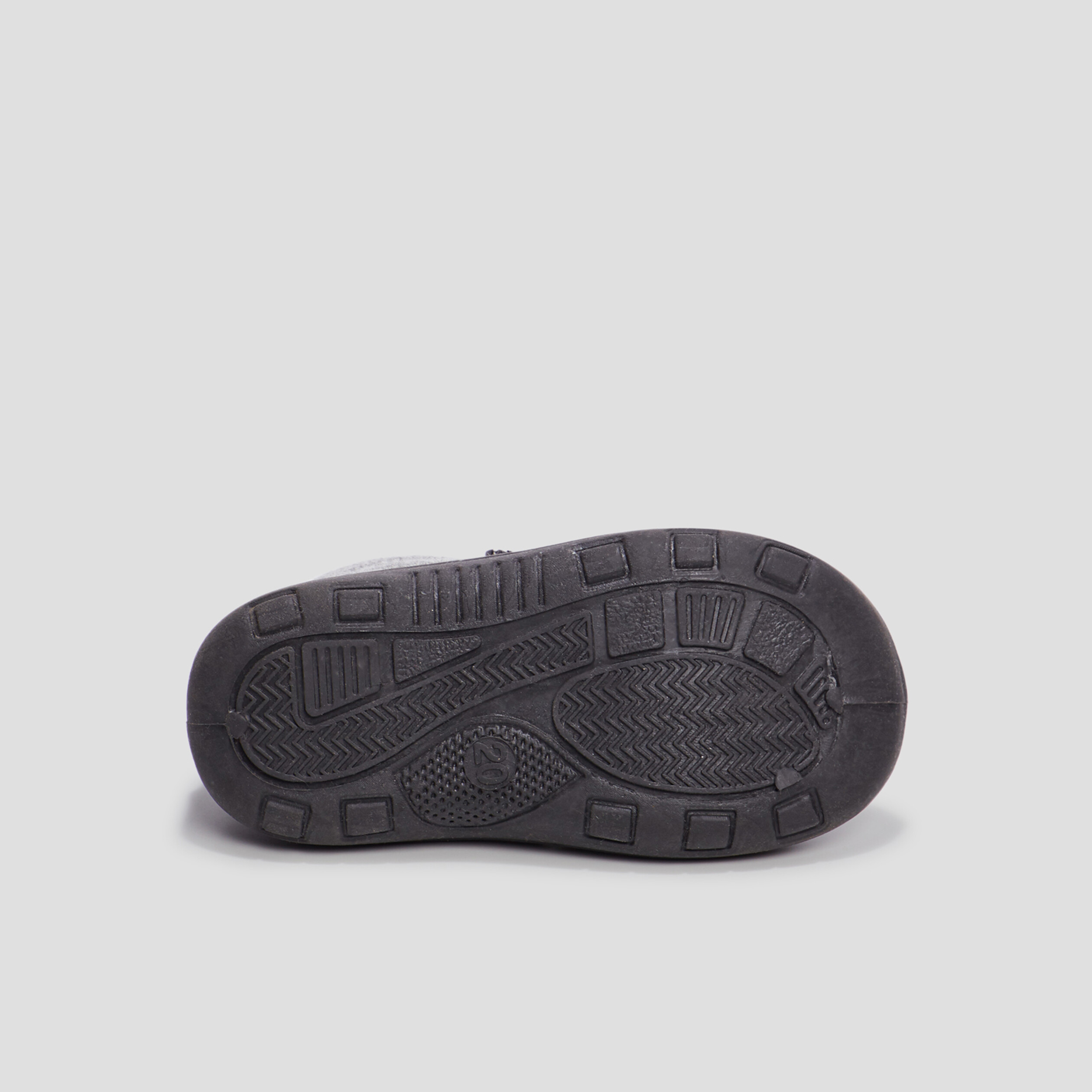 Chaussons bottillons gris b&eacute;b&eacute; gar&ccedil;on