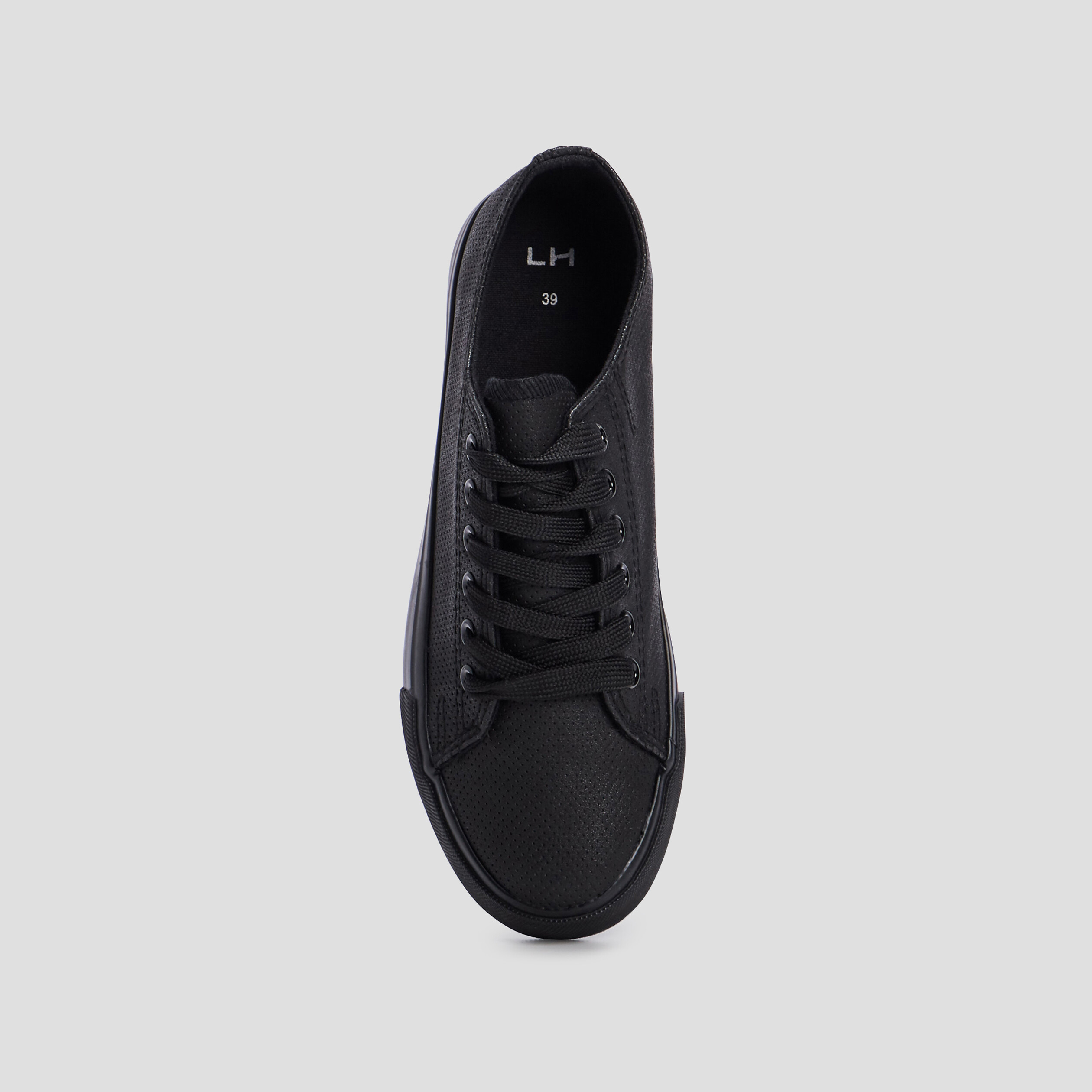 Tennis en toile &agrave; lacets noir femme