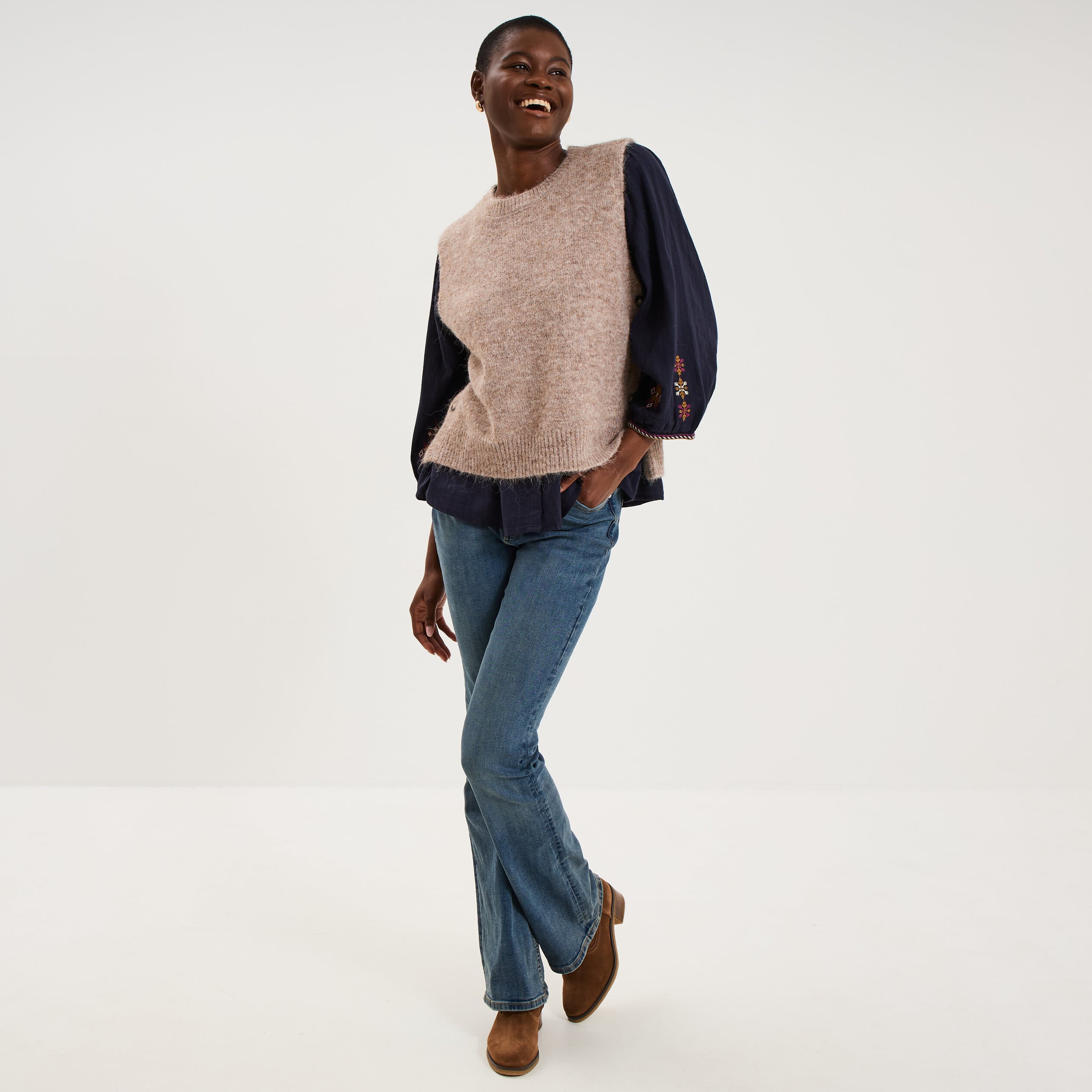 Blouse brod&eacute;e oversize manches 3/4 bleu fonc&eacute; femme