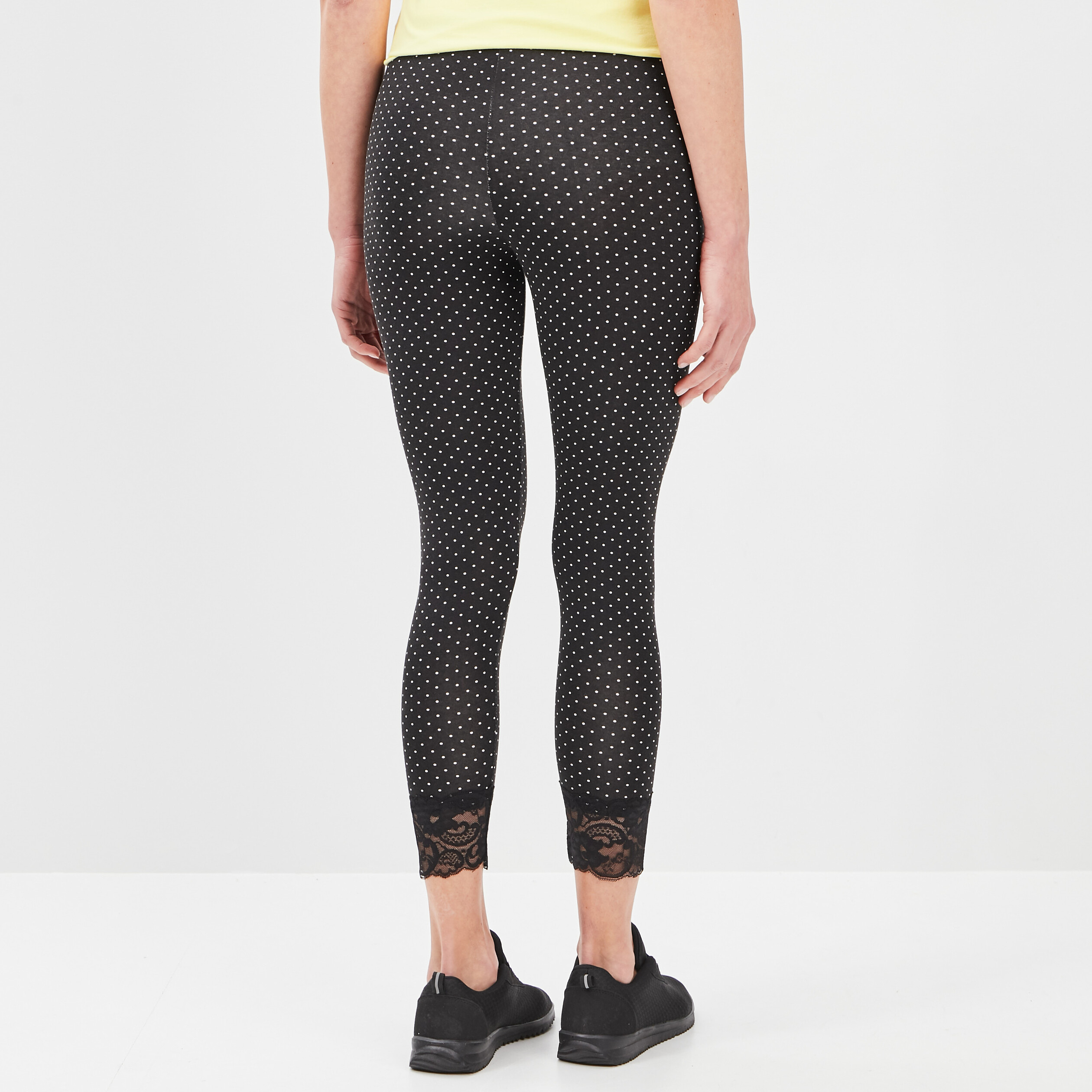 legging 78eme avec dentelle noir femme Legging 7/8ème avec dentelle noir femme