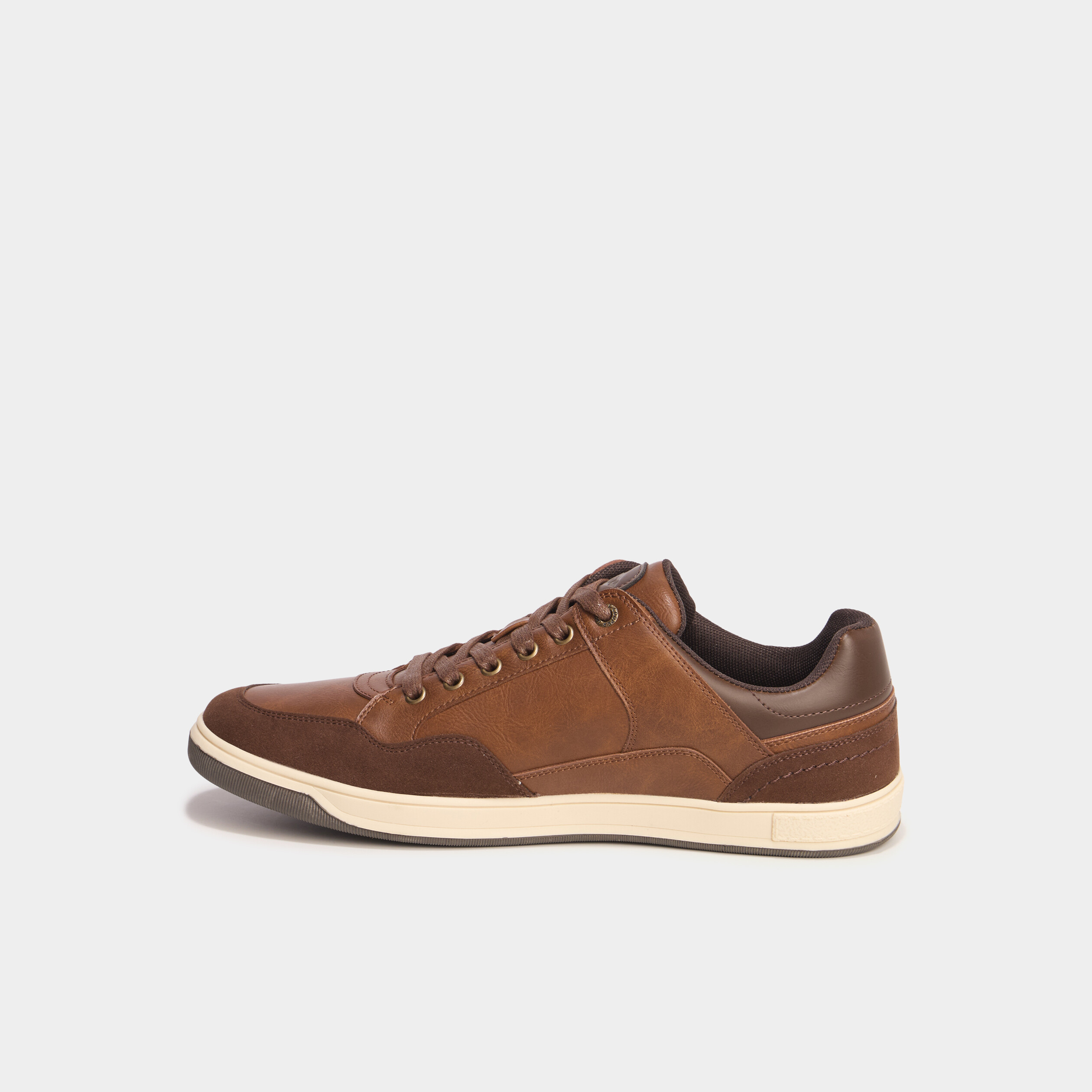 Tennis basses &agrave; lacets marron cognac homme