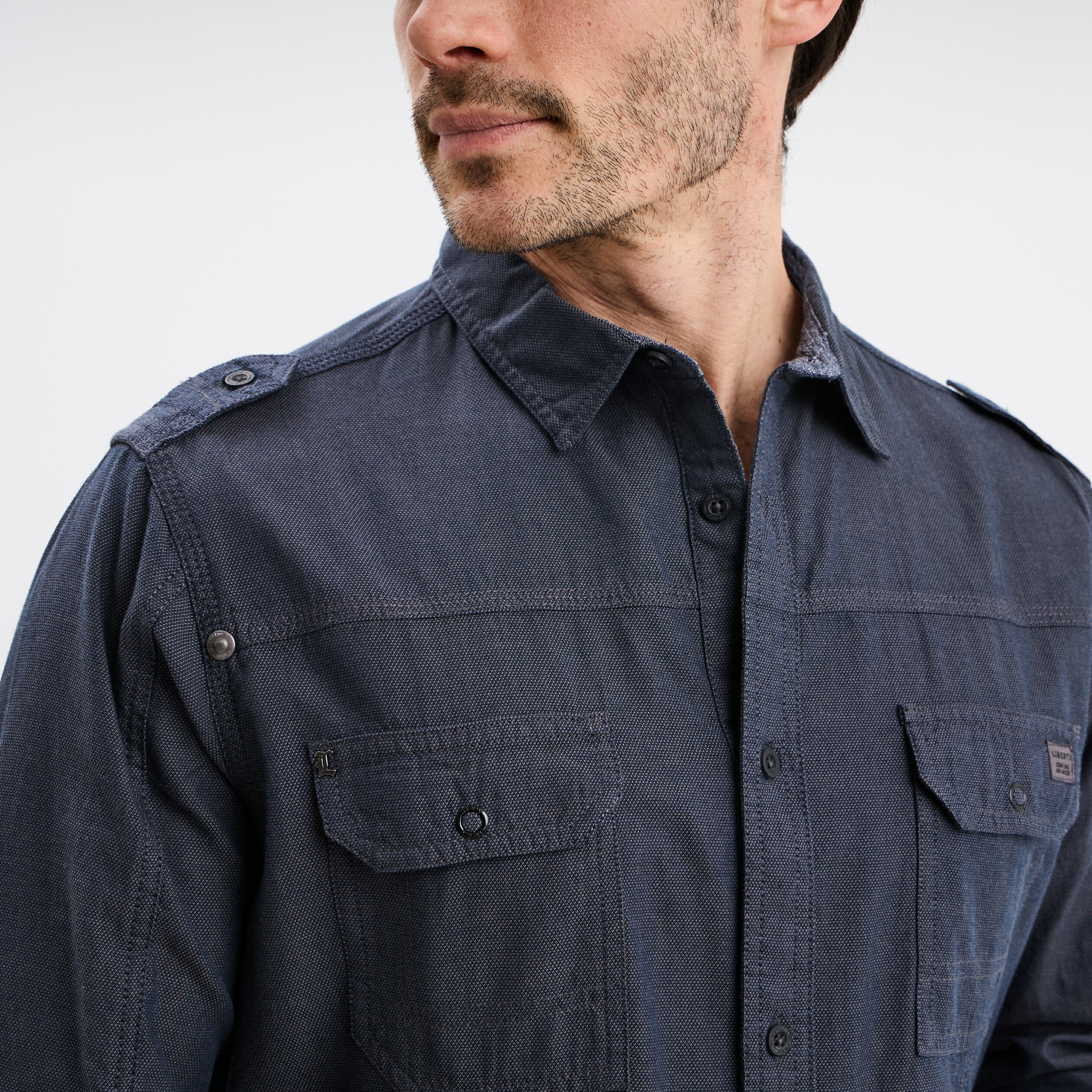 chemise droite 2 poches manches longues bleu fonce homme Chemise droite 2 poches manches longues bleu foncé homme