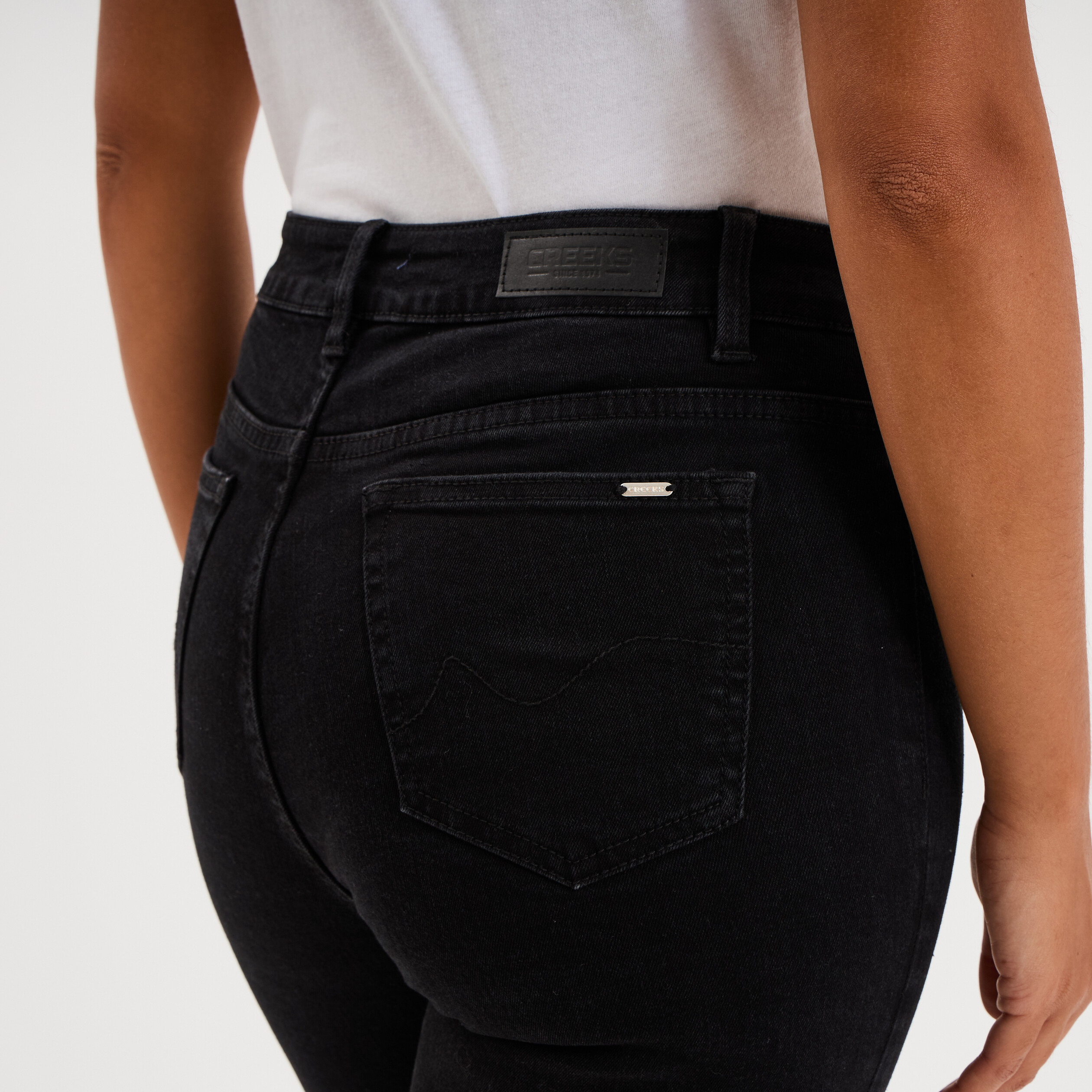 Jeans slim taille haute denim noir femme