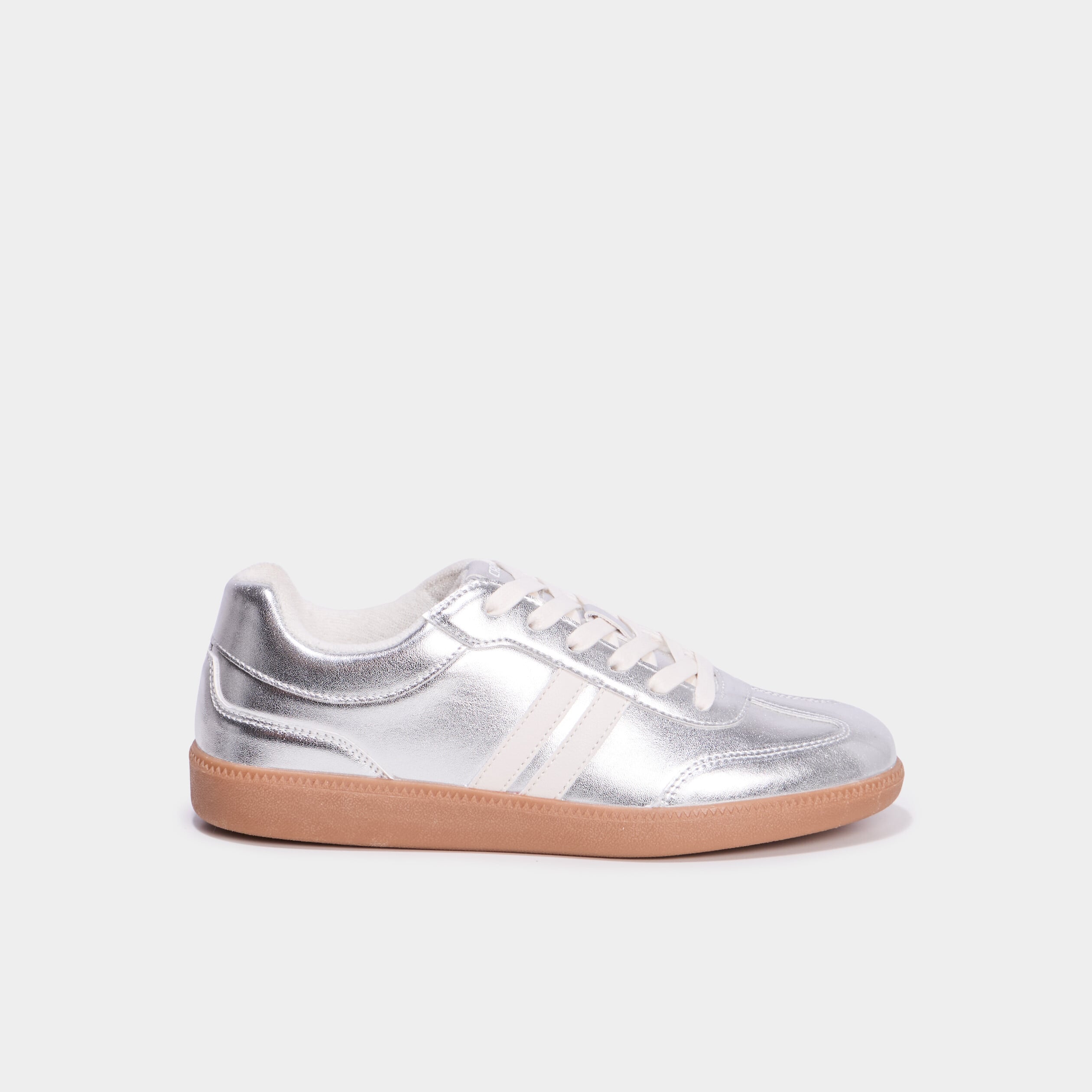 Tennis basses &agrave; lacets gris argent femme