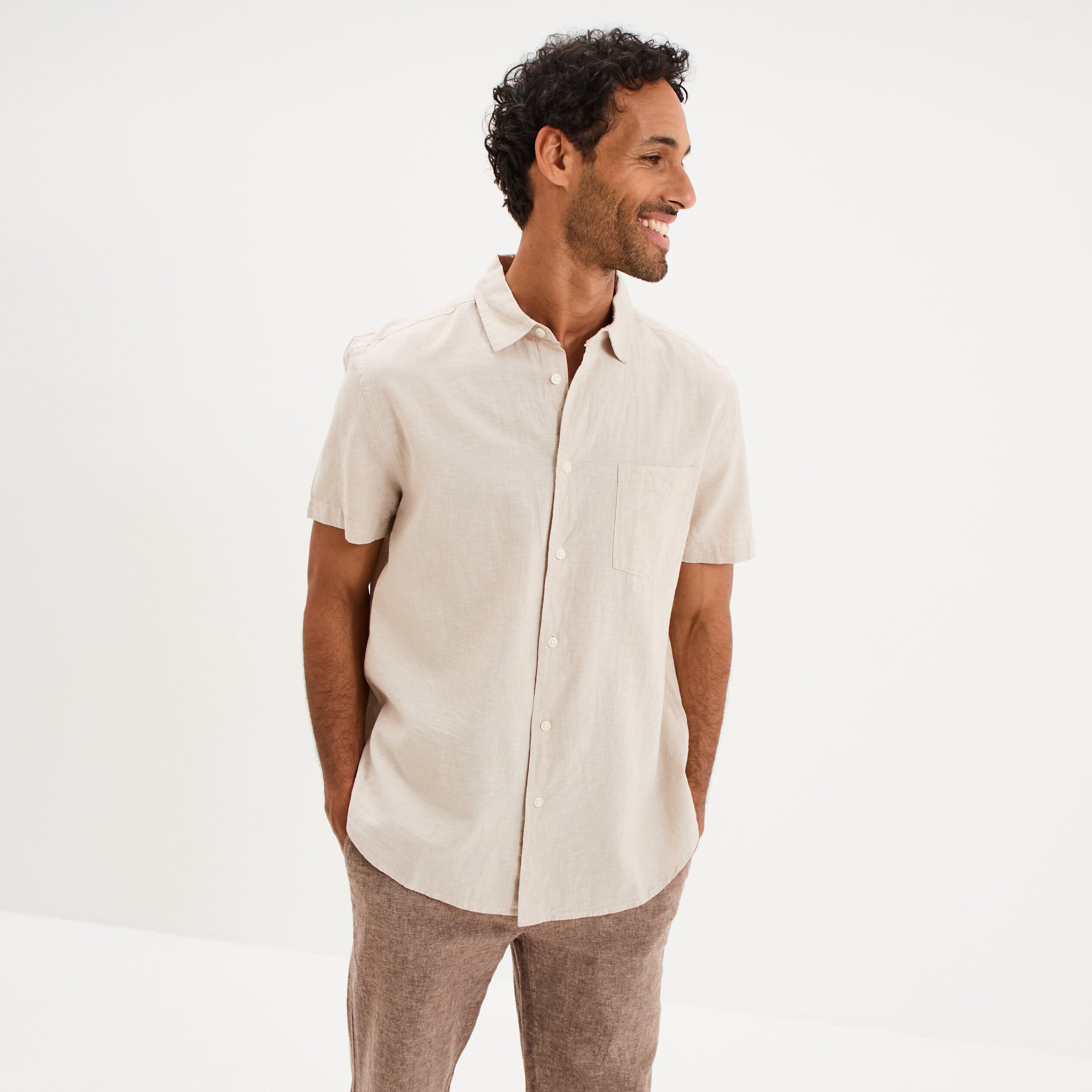 Chemise manches courtes lin m&eacute;lang&eacute; gris clair homme