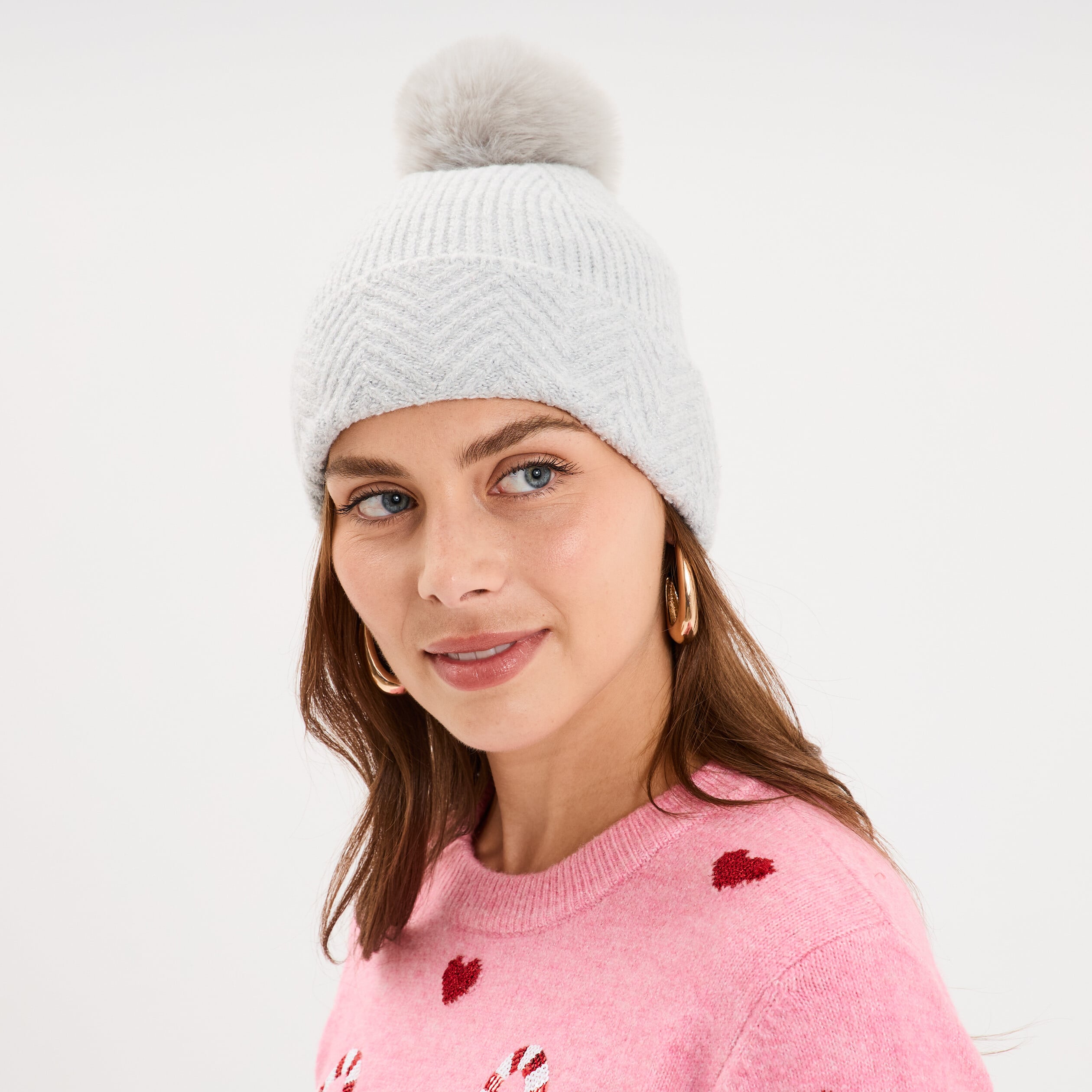 Bonnet &agrave; pompon gris femme