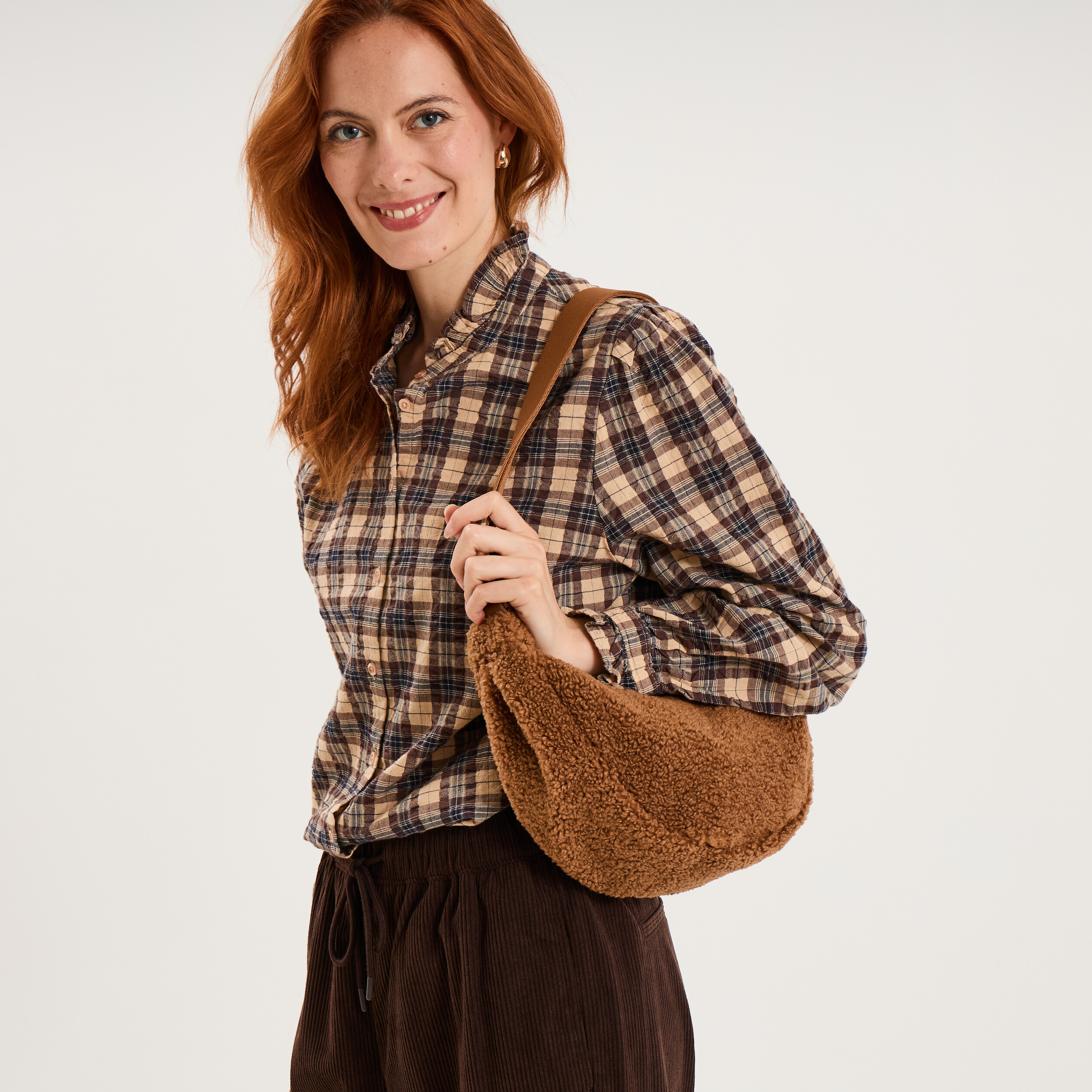 Sac banane effet polaire camel femme