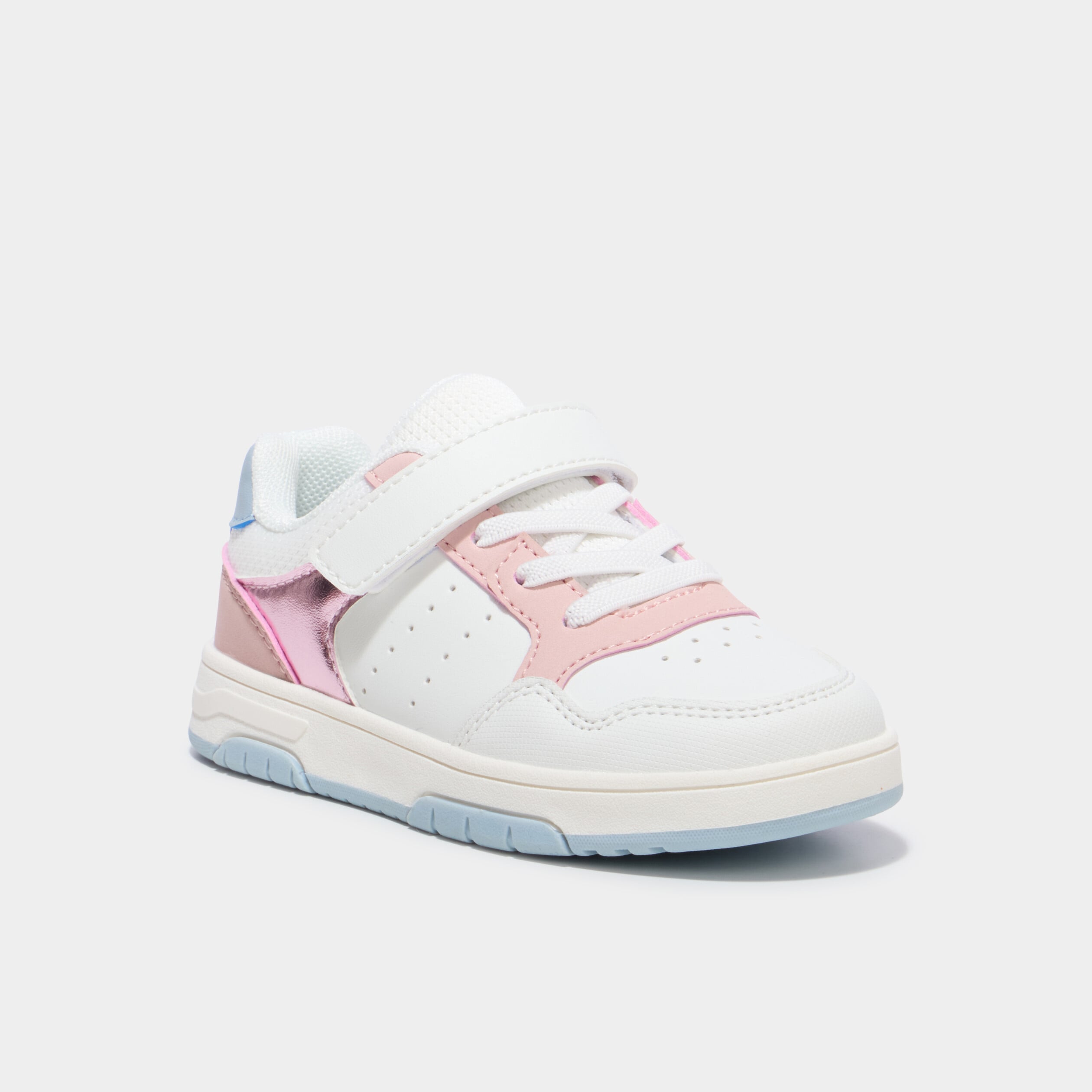 Tennis basses &agrave; scratchs bout renforc&eacute; blanc fille