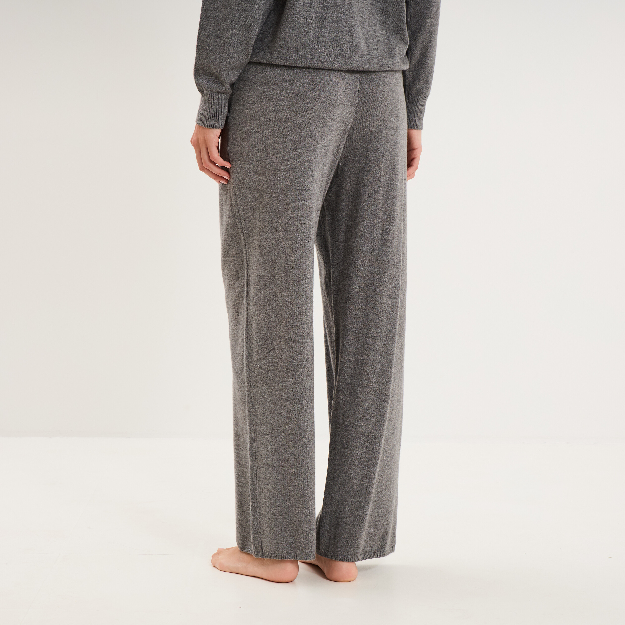 Pantalon de pyjama large en maille gris fonc&eacute; femme
