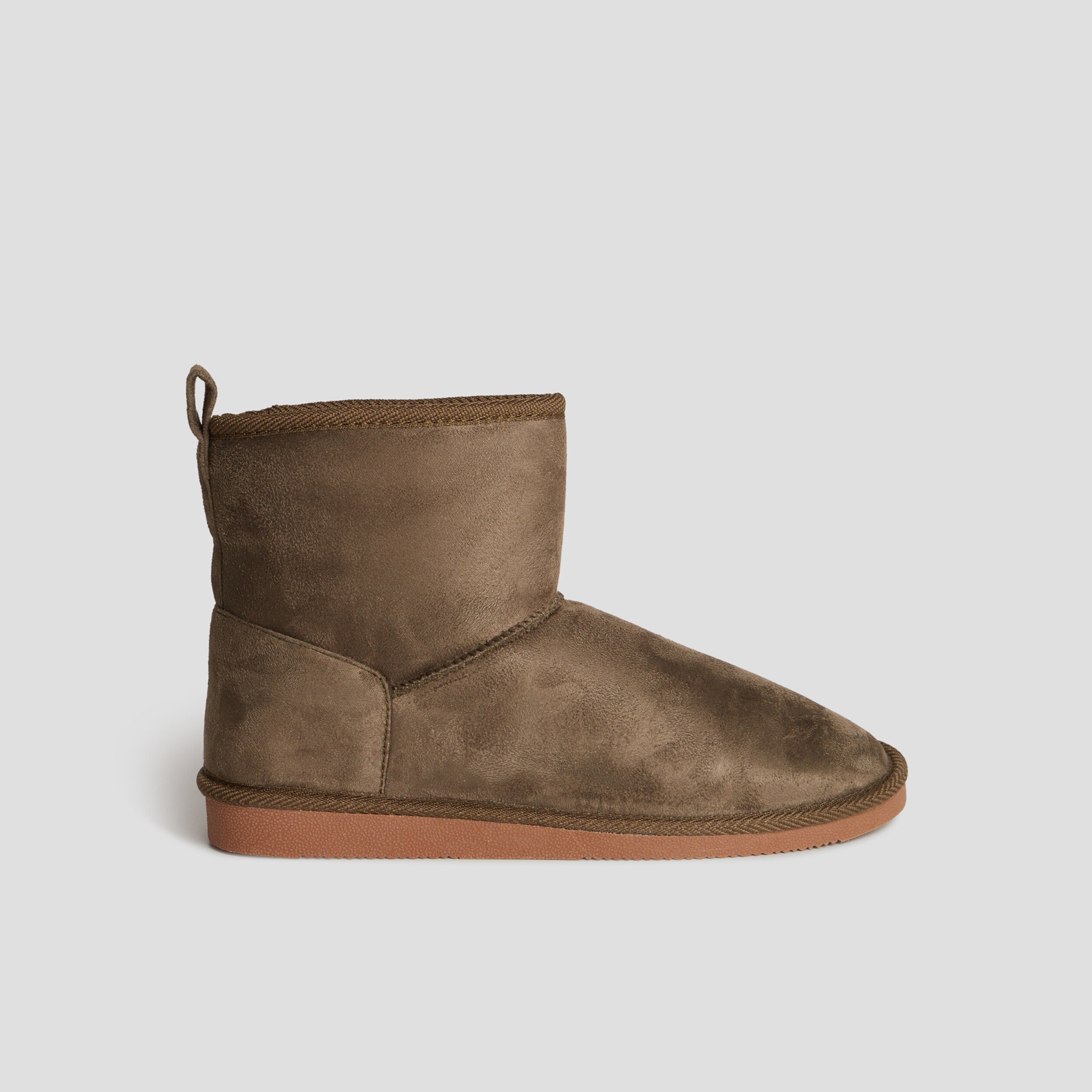 bottines fourrees effet suedine vert kaki femme Bottines fourrées effet suédine vert kaki femme
