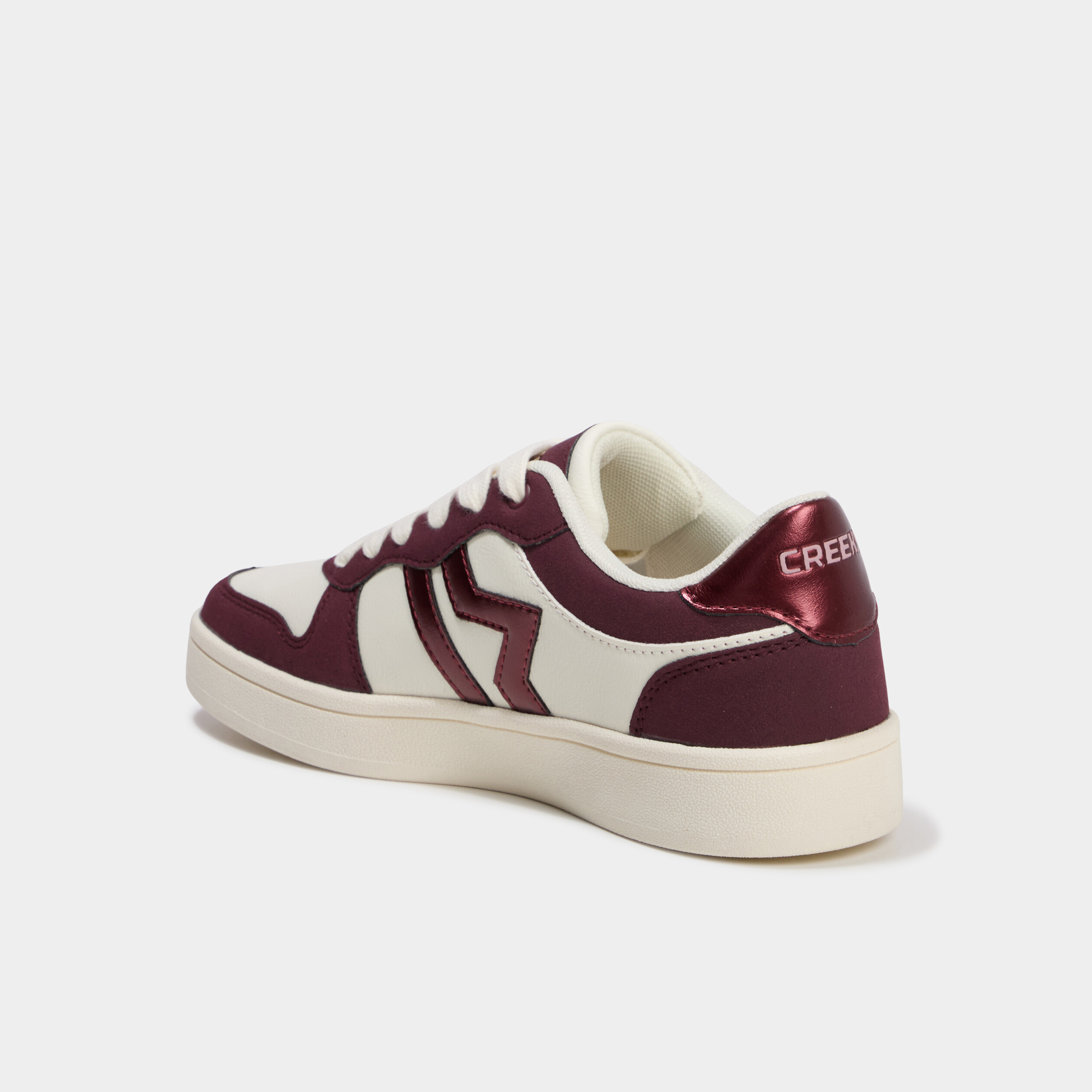Baskets &agrave; lacets bordeaux femme