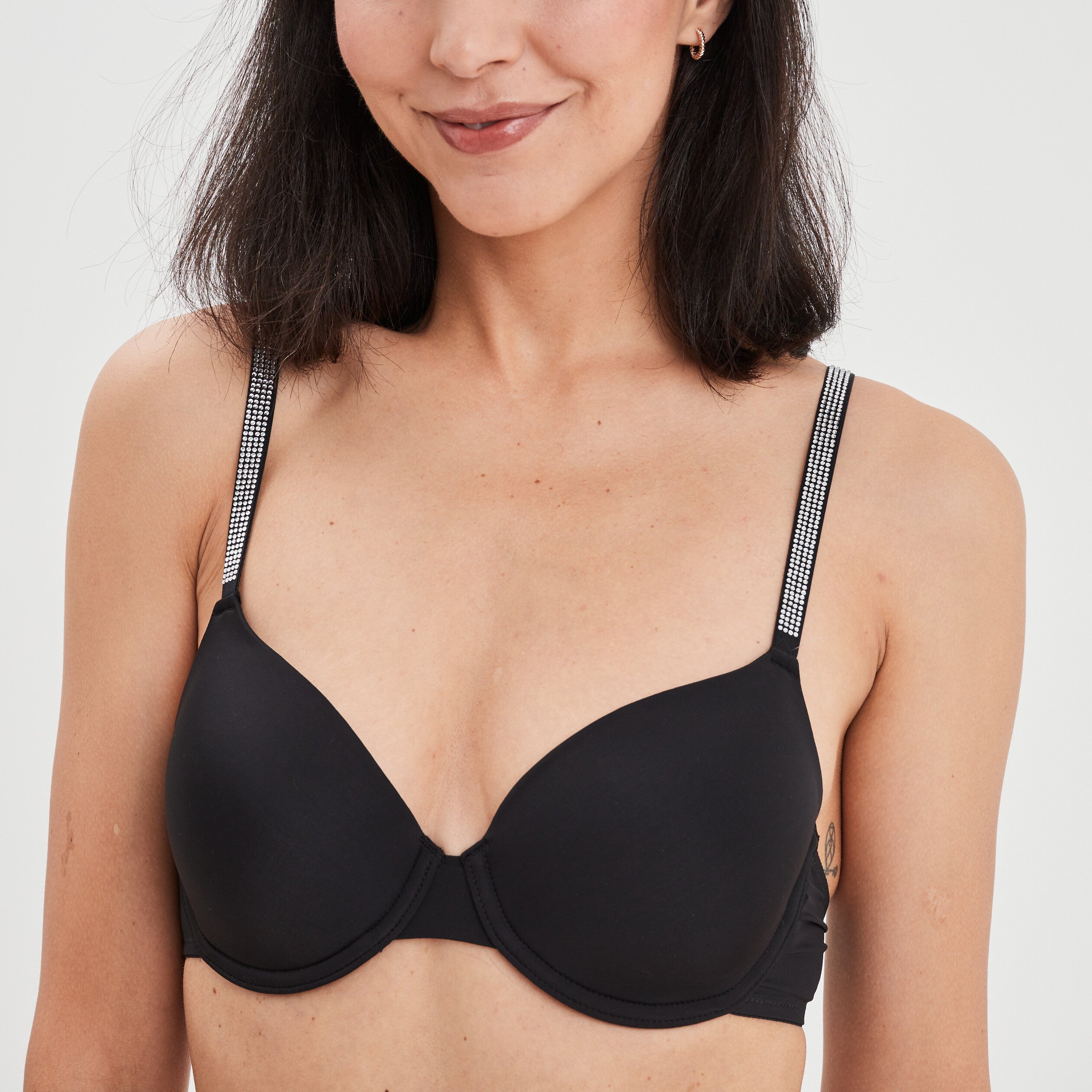 soutien gorge corbeille padde a strass noir femme Soutien-gorge corbeille paddé à strass noir femme