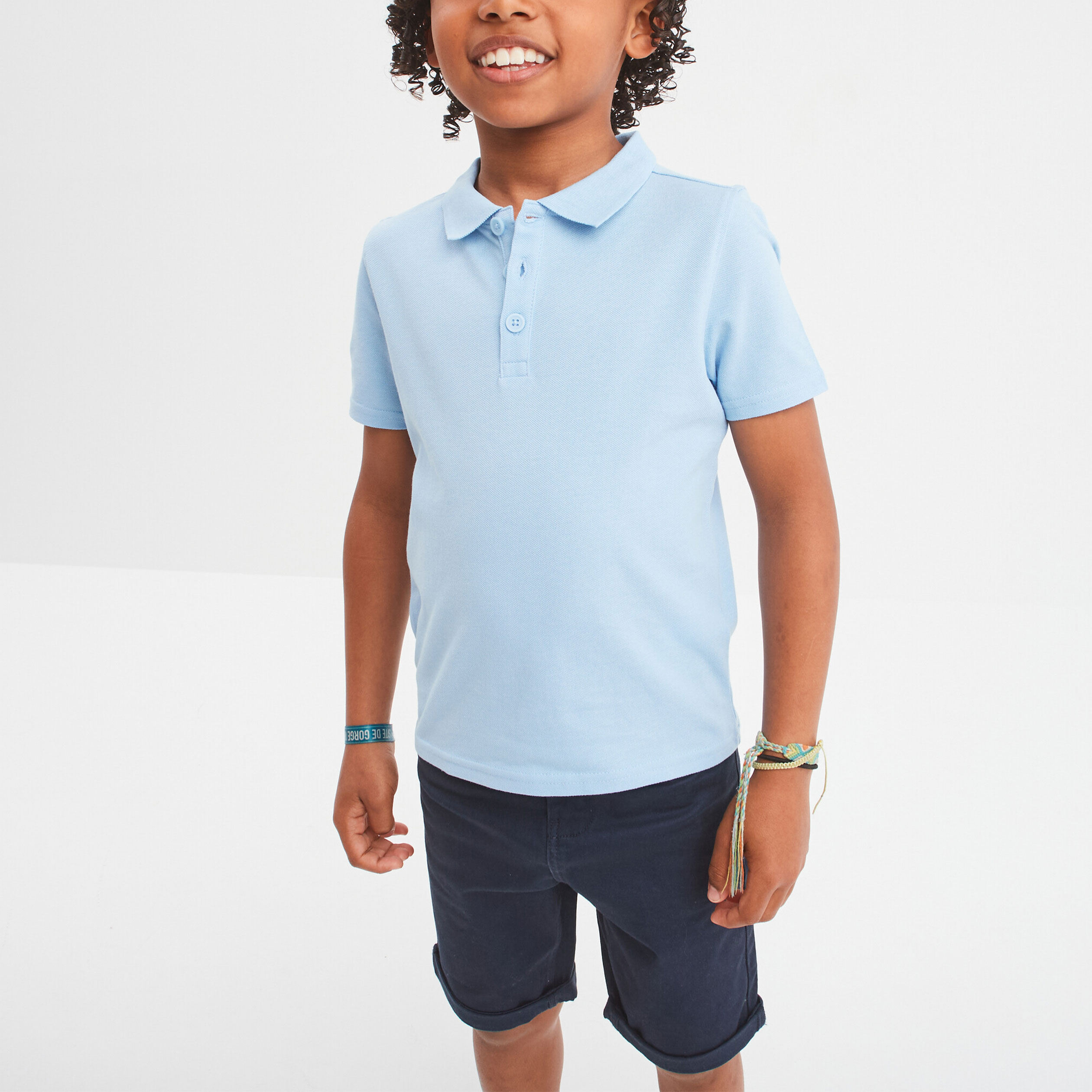 Polo manches courtes &agrave; d&eacute;tail brod&eacute; bleu pastel gar&ccedil;on