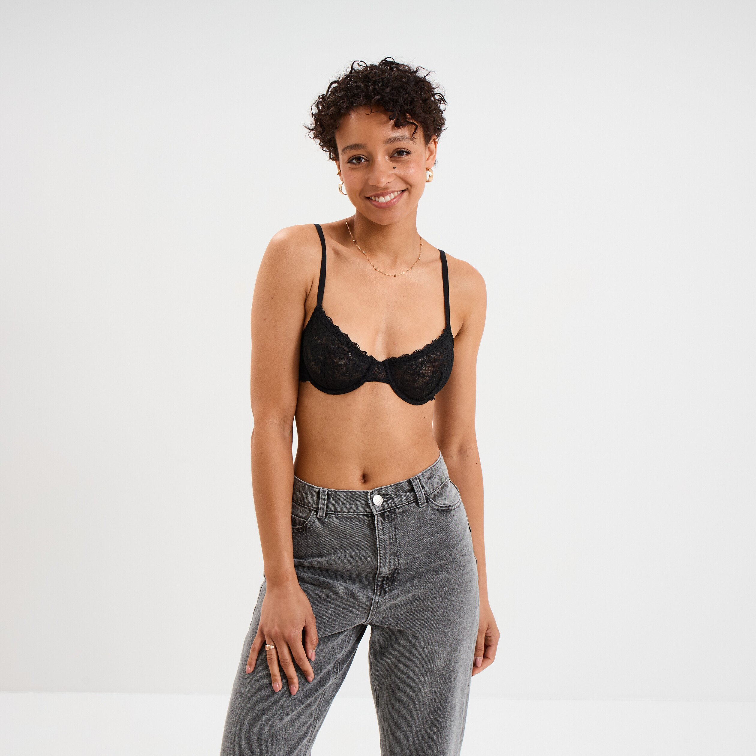 soutien gorge emboitant dentelle noir femme Soutien-gorge emboîtant dentelle noir femme
