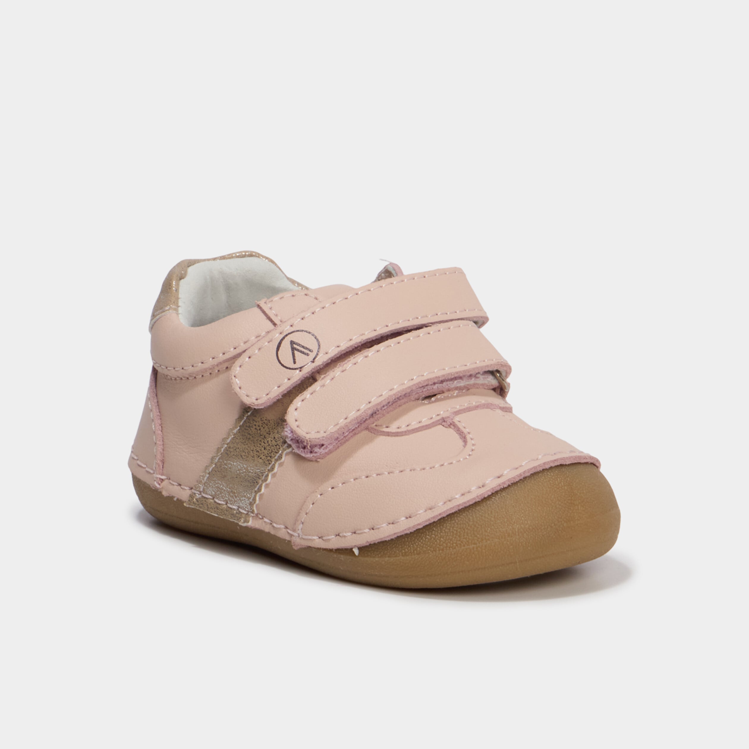 Bottillons &agrave; scratchs en cuir rose clair b&eacute;b&eacute; fille