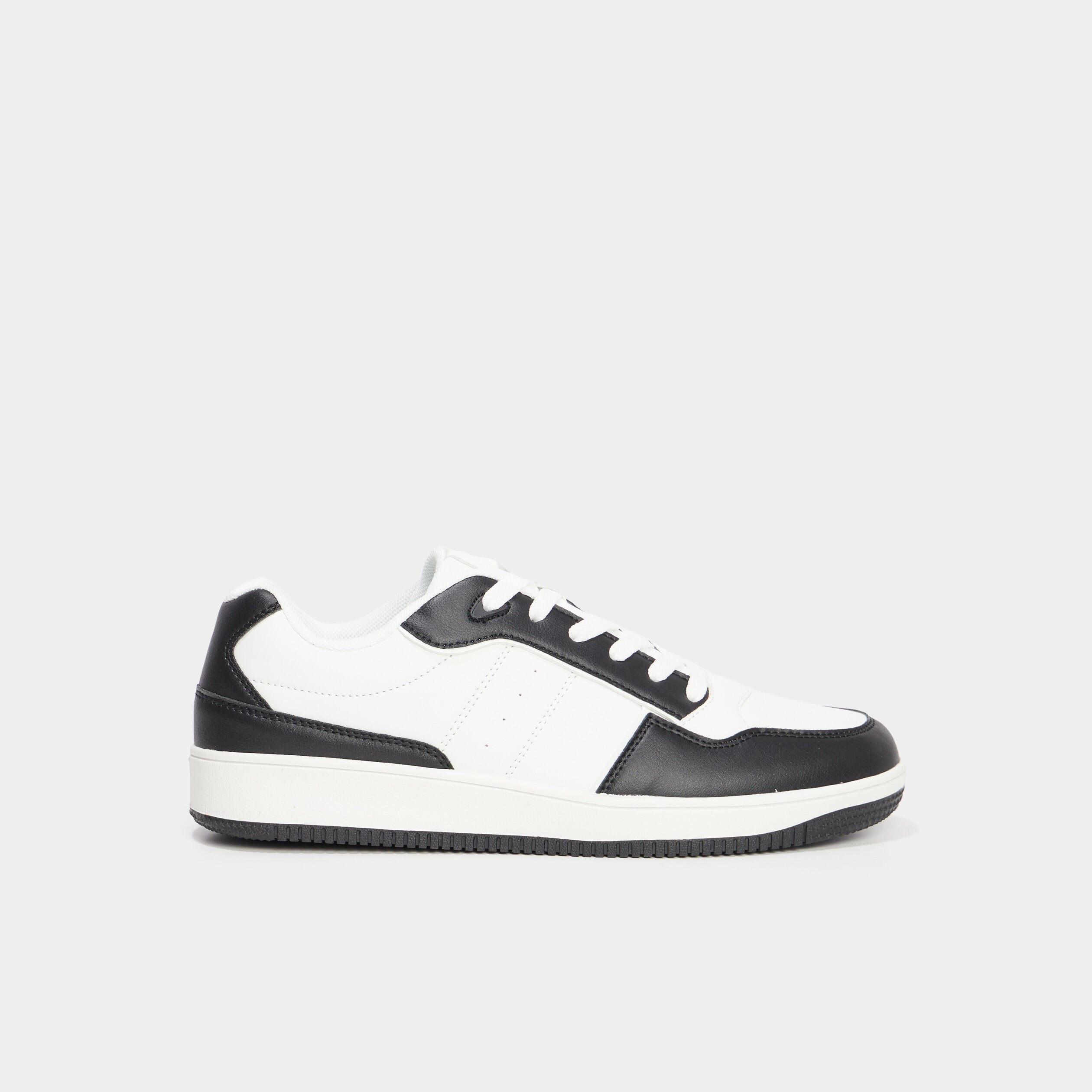 Tennis basses &agrave; lacets blanc homme