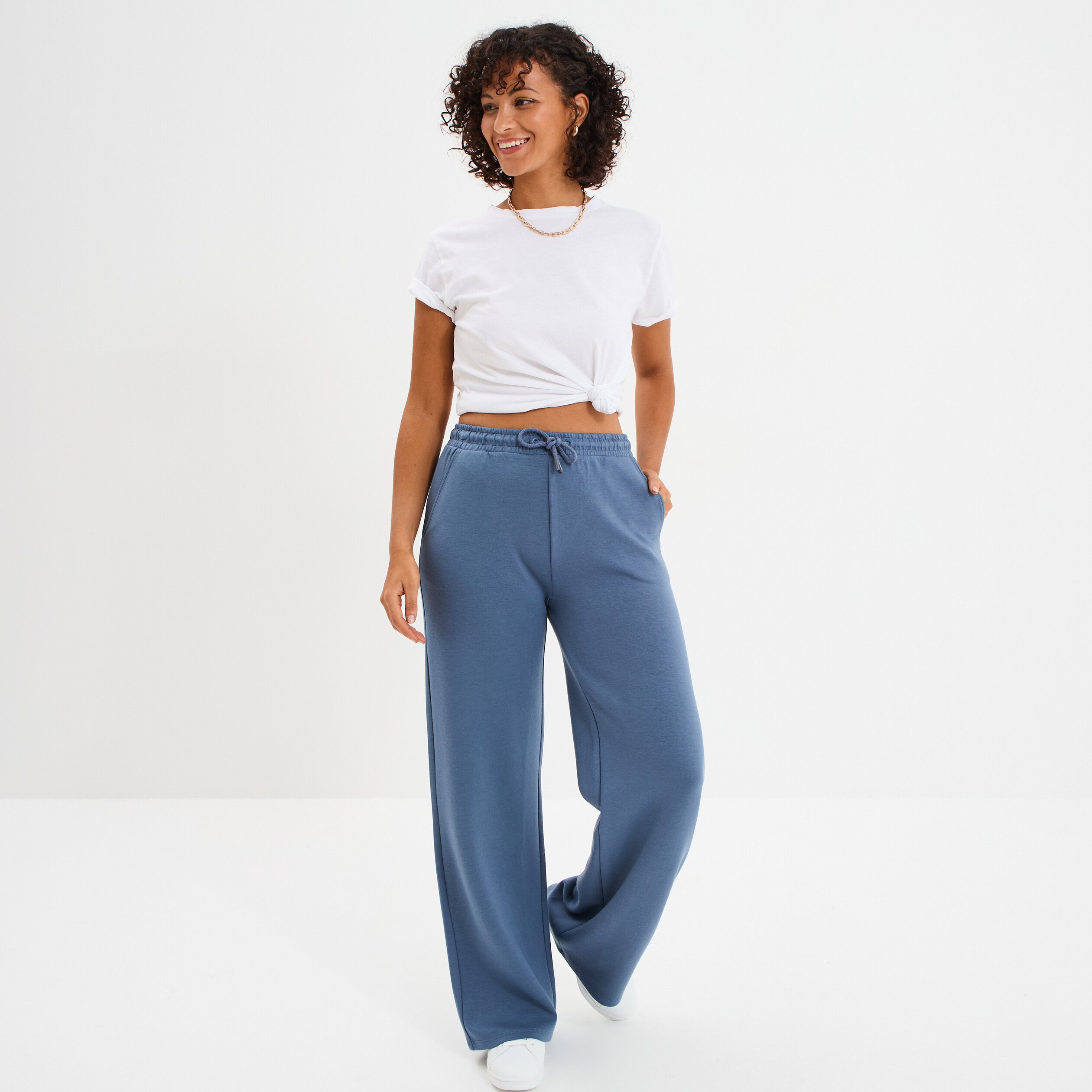 pantalon de jogging large elastique bleu gris femme Pantalon de jogging large élastiqué bleu gris femme