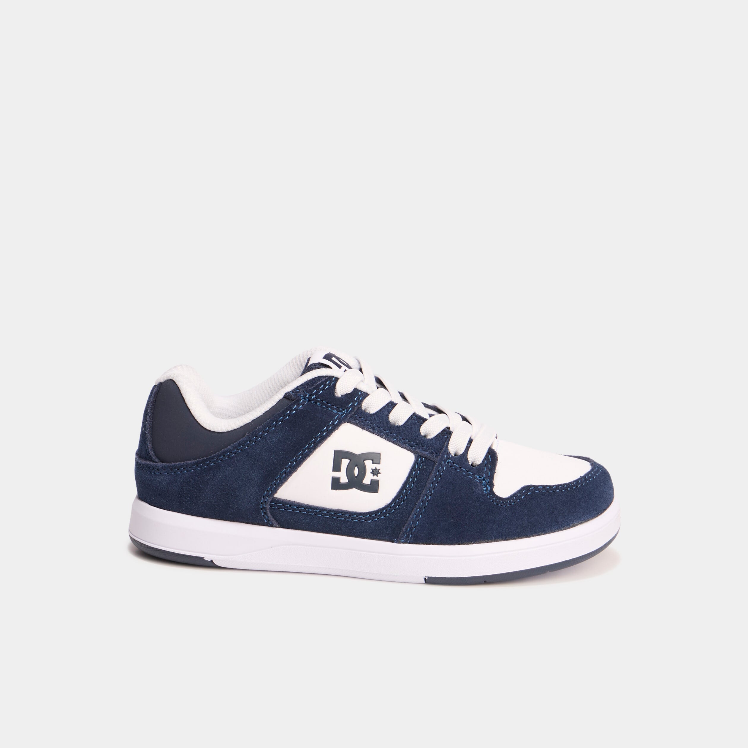 Tennis basses cuir &agrave; lacets bleu gar&ccedil;on