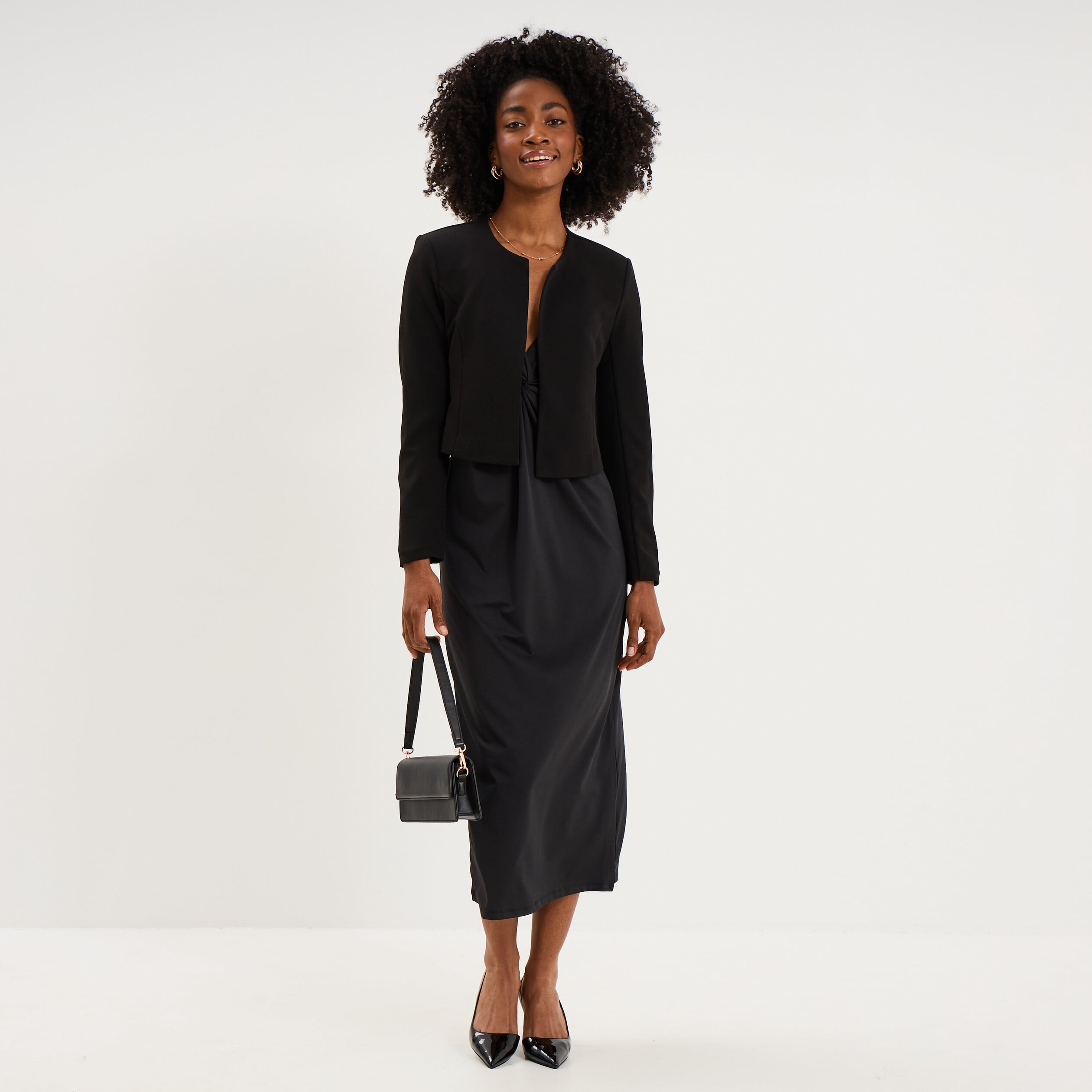 Veste bol&eacute;ro courte ajust&eacute;e noir femme
